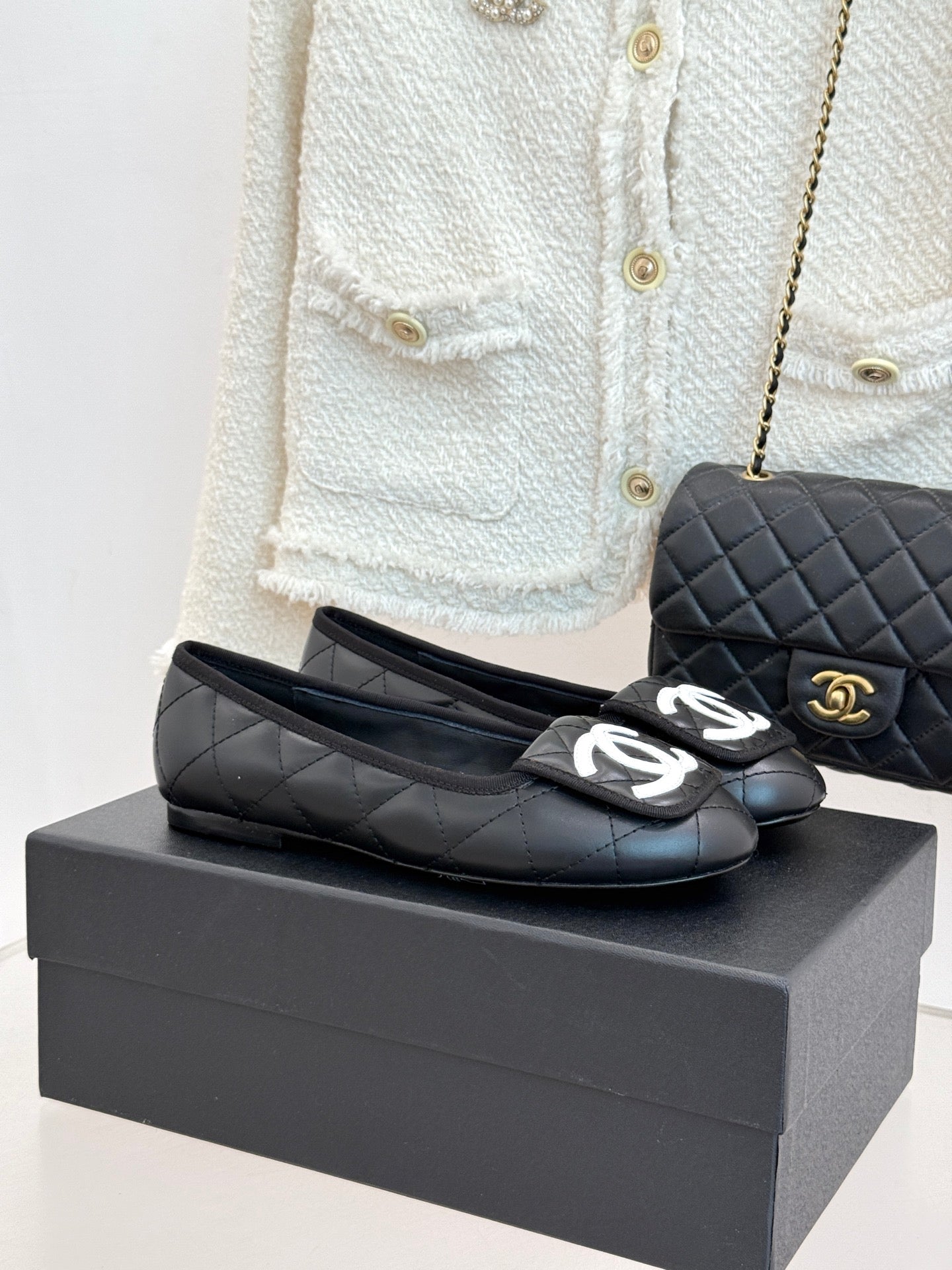 CC 26s Cambon Ballet Flats Black Quited Lambskin 887794