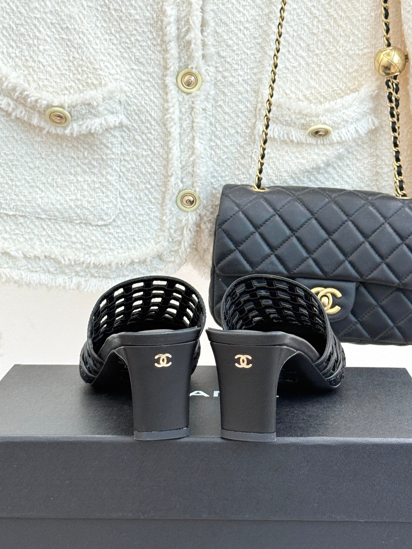 CC Woven Square-Toe Slippers Black Leather 825776