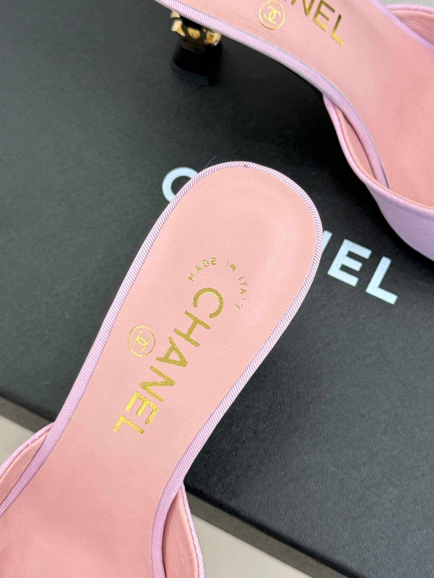 CC 26s Open-Toe Mule Sandals Pink Satin 936840