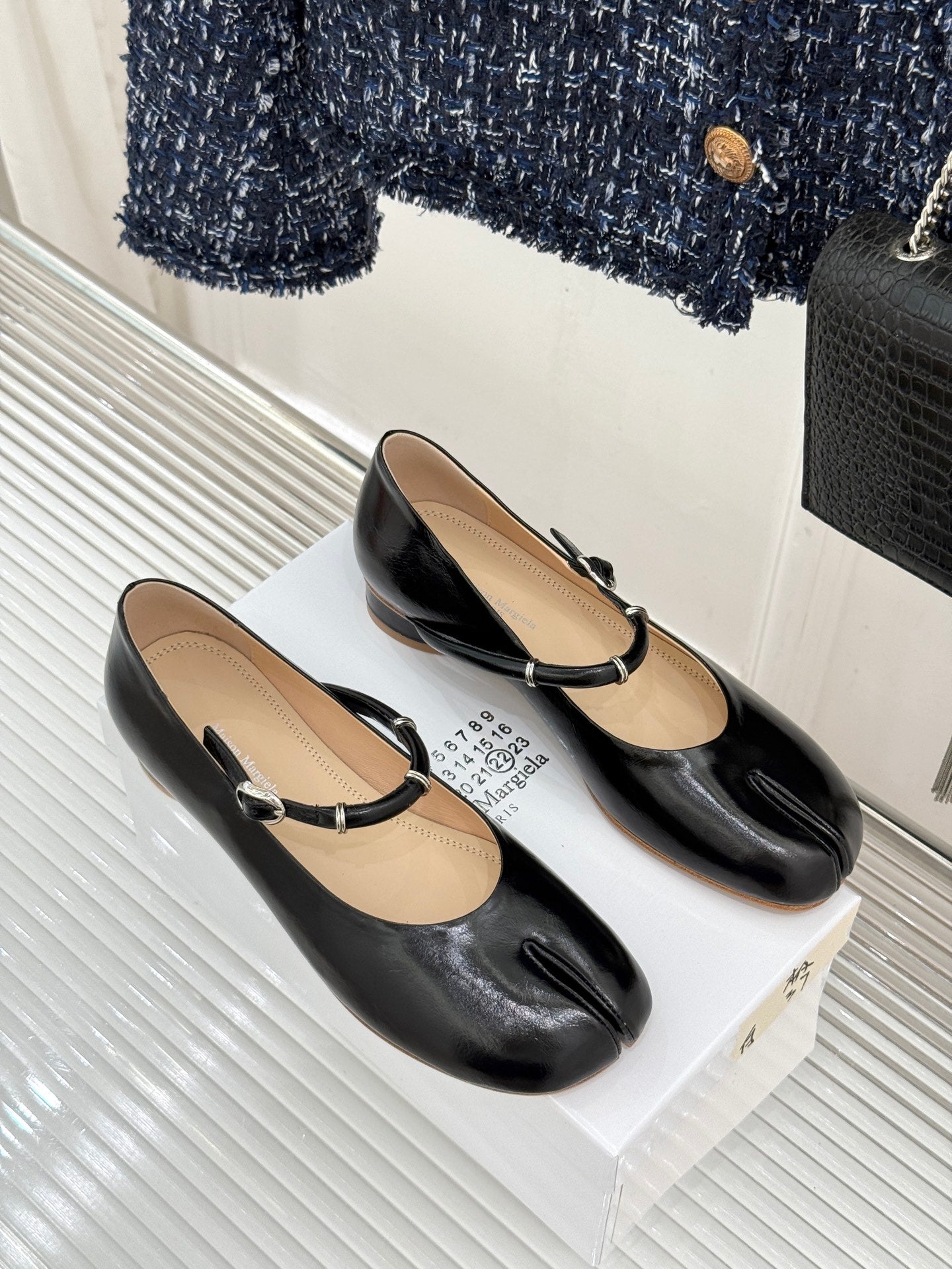 MM6 26s Tabi Mary Jane Ballerina Flats Black Sheepskin 991560