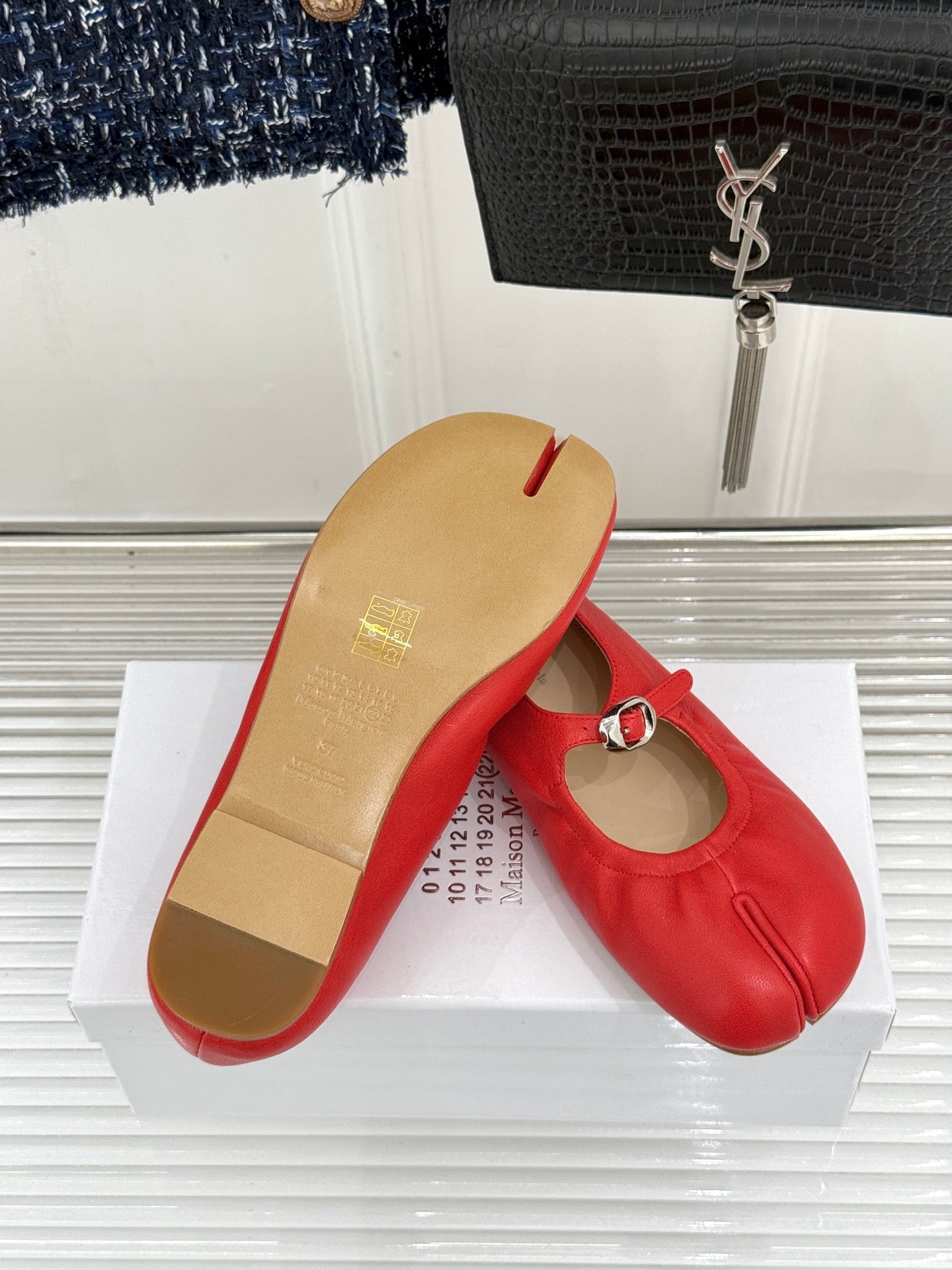 MM6 26s Tabi Mary Jane Ballerina Flats Red Leather 991569