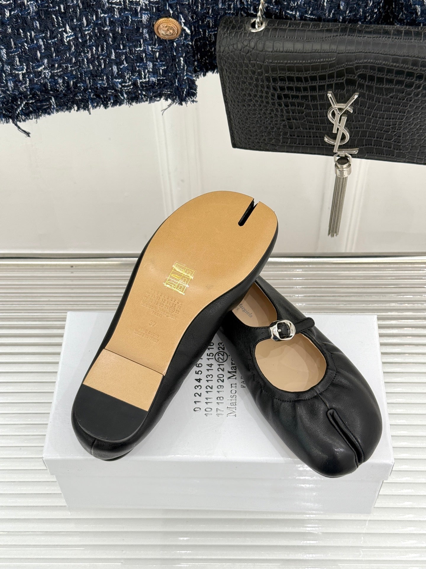 MM6 26s Tabi Mary Jane Ballerina Flats Black Leather 991570