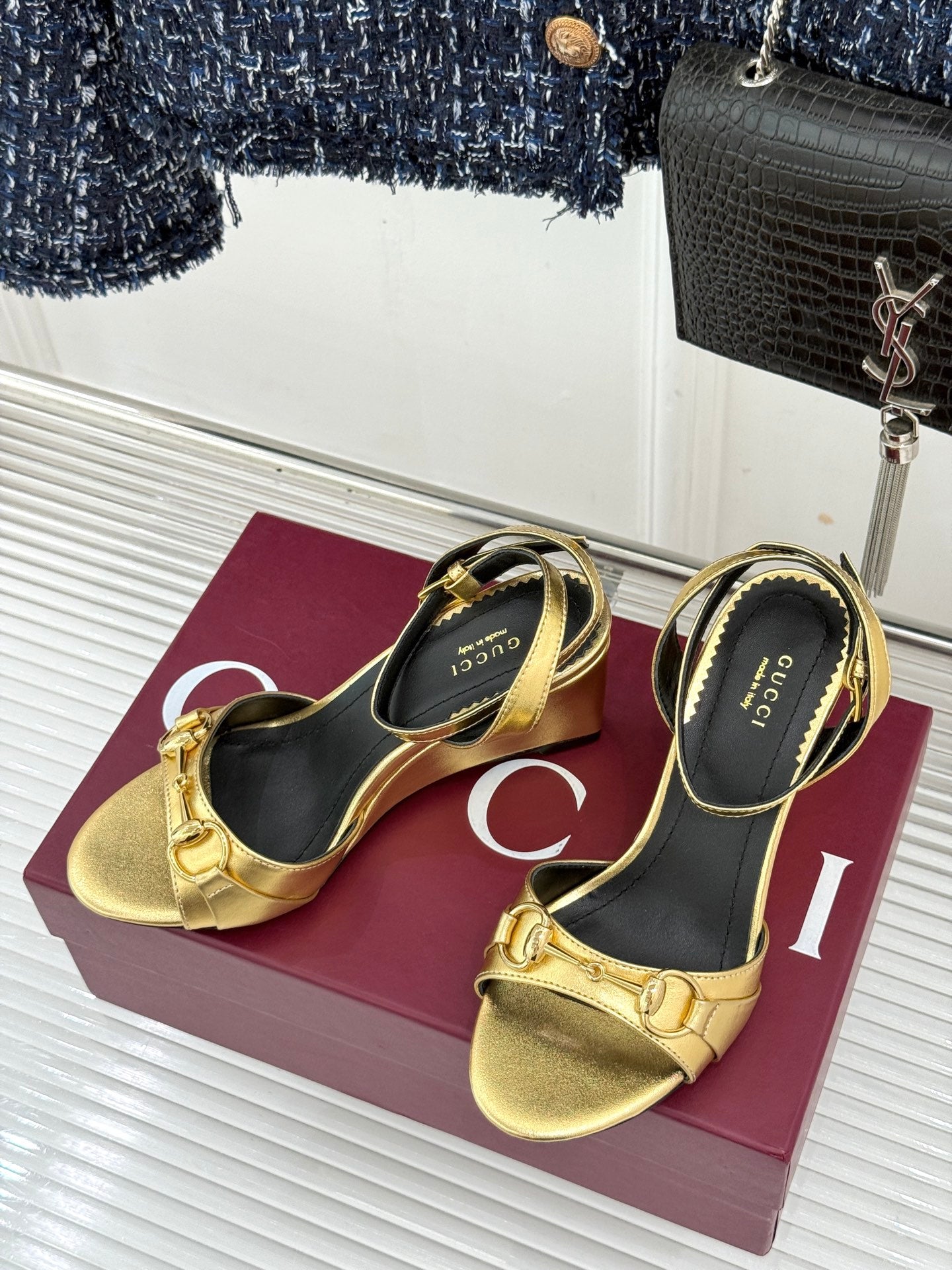 GG 26s Donna Wedge Sandal 8cm Gold Sheepskin 991720