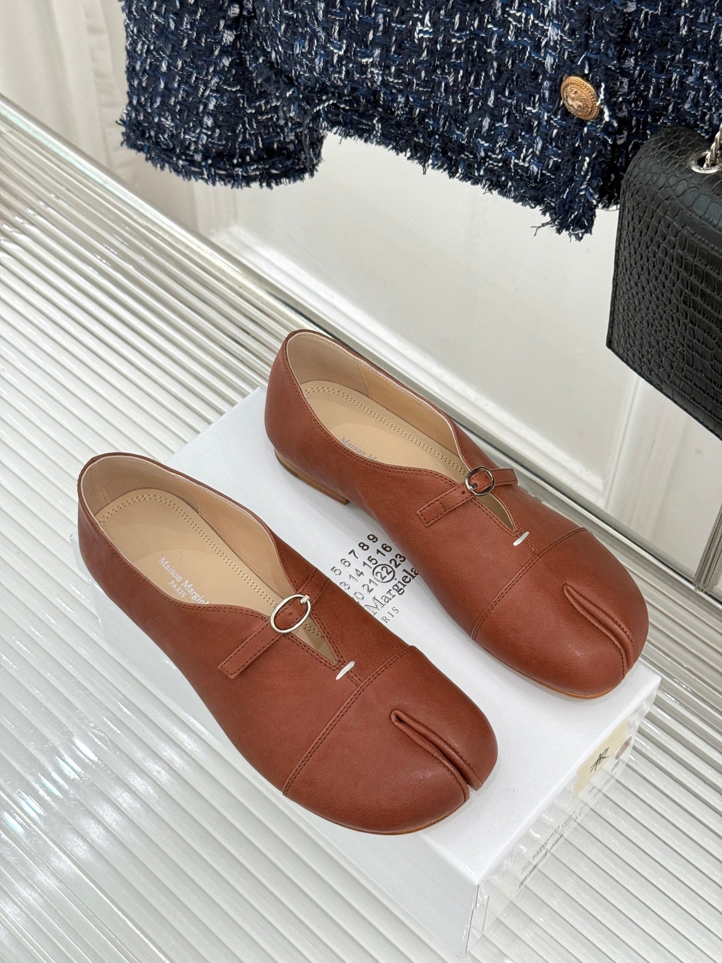 MM6 26s Split-Toe Mary Jane Tan Brown Leather 991573