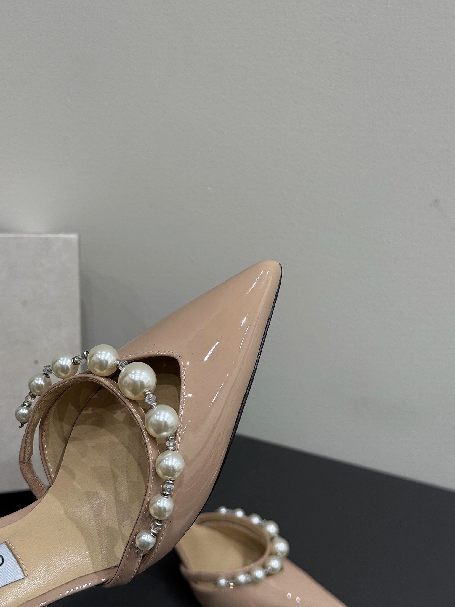Jimmy Aureli Pearl-embellished Pumps 65mm Beige Patent Leather 420138