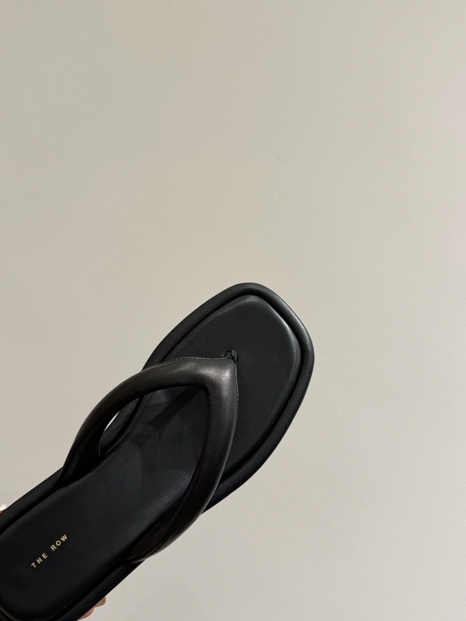 The Row Thong Sandal Black Sheepskin 337477