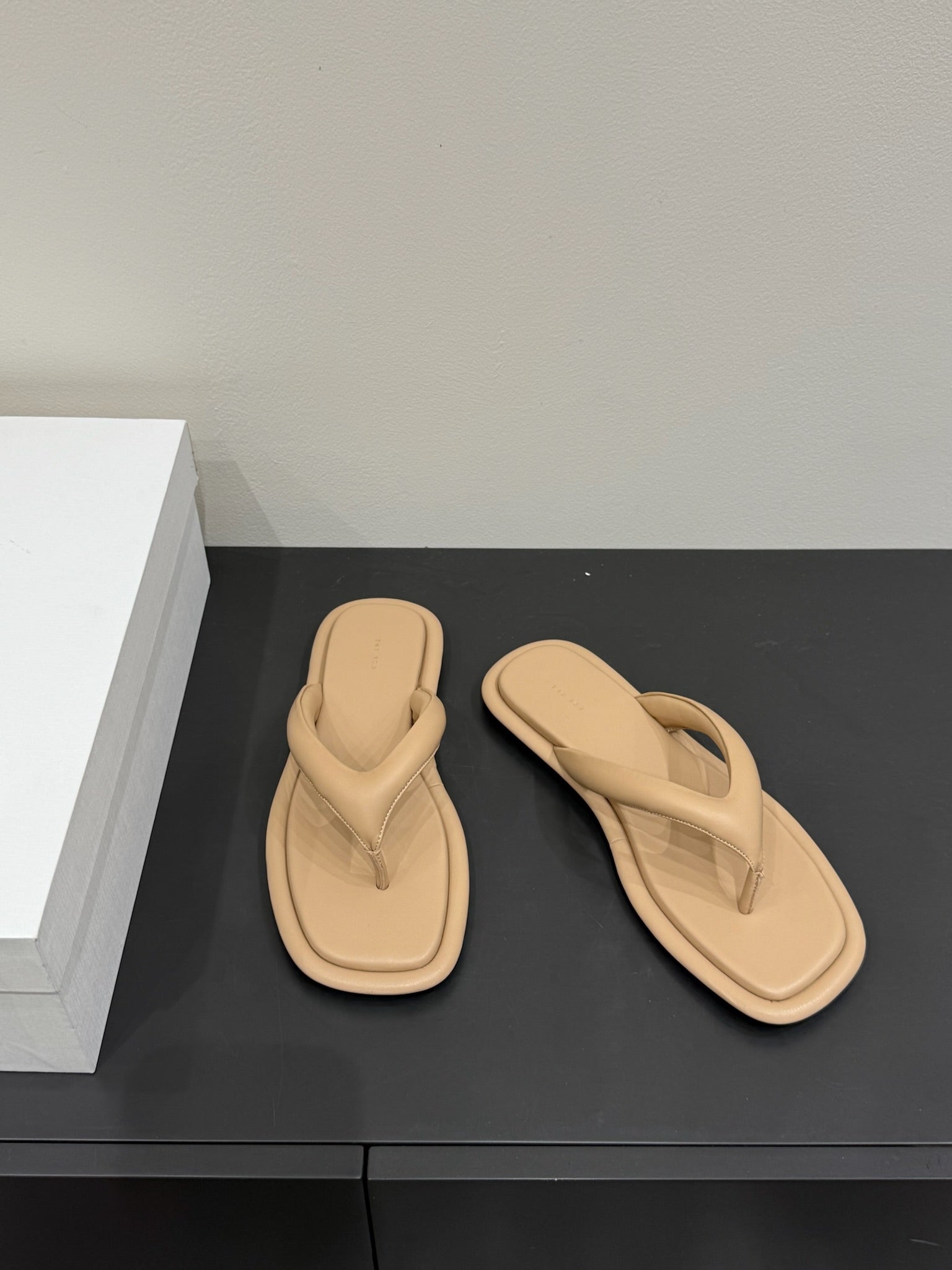 The Row Thong Sandal Beige Sheepskin 337478
