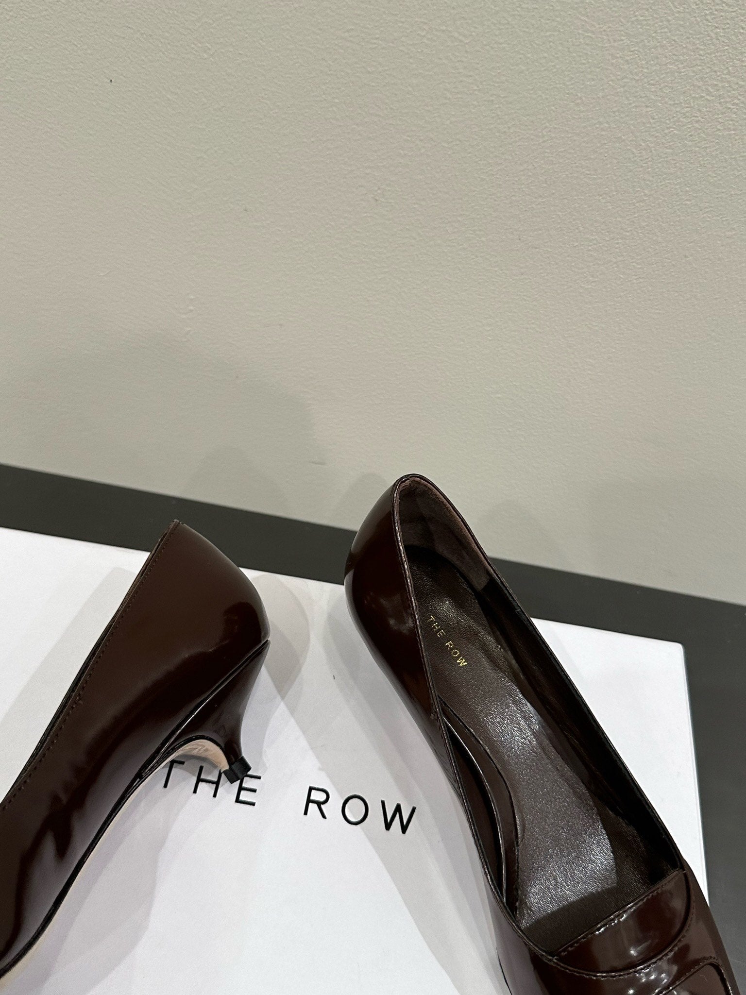 The Row Viv Kitten Pumps 35mm Dark Brown Leather 337489