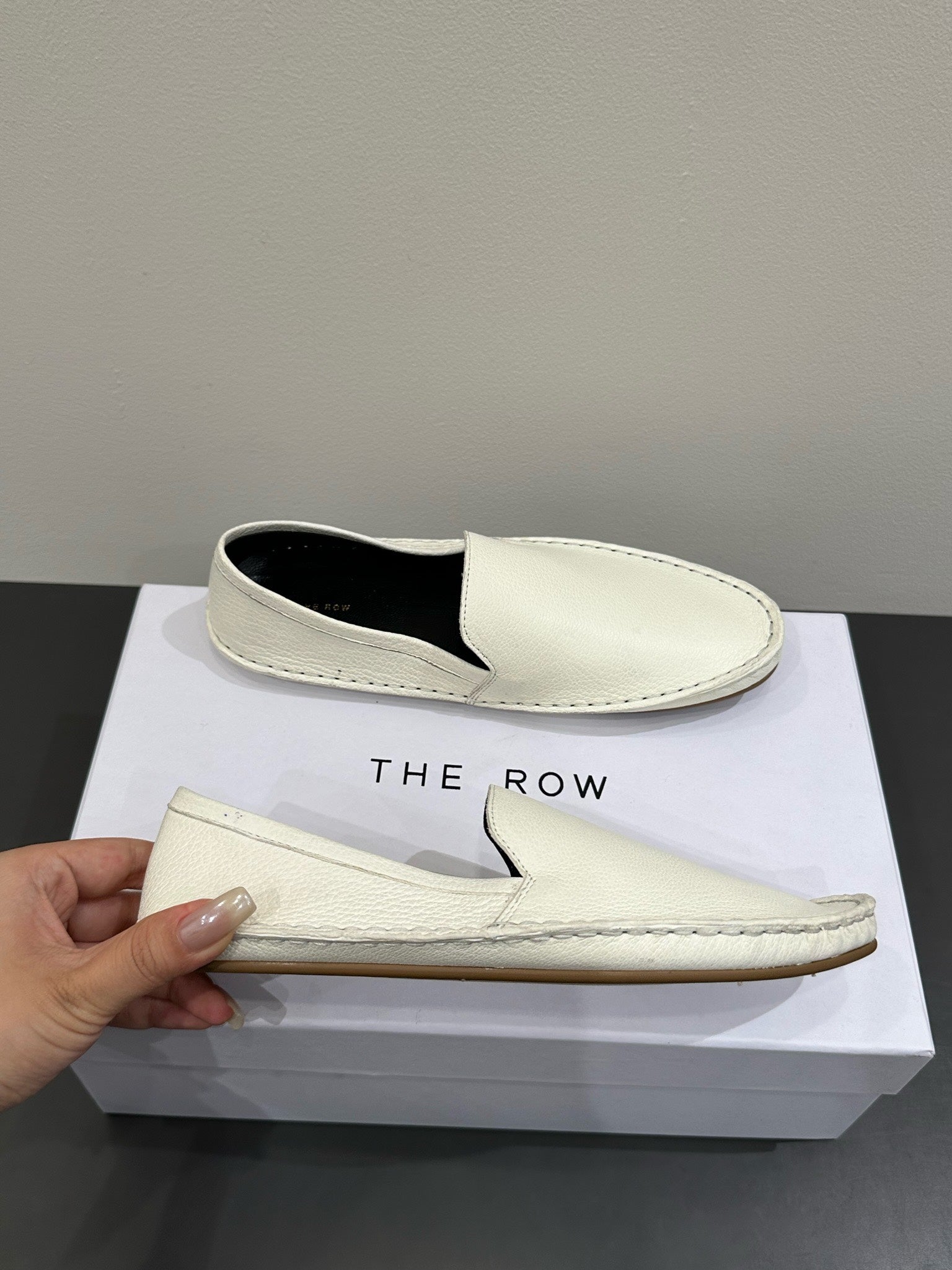 The Row Vasko Slippers White Leather 337491
