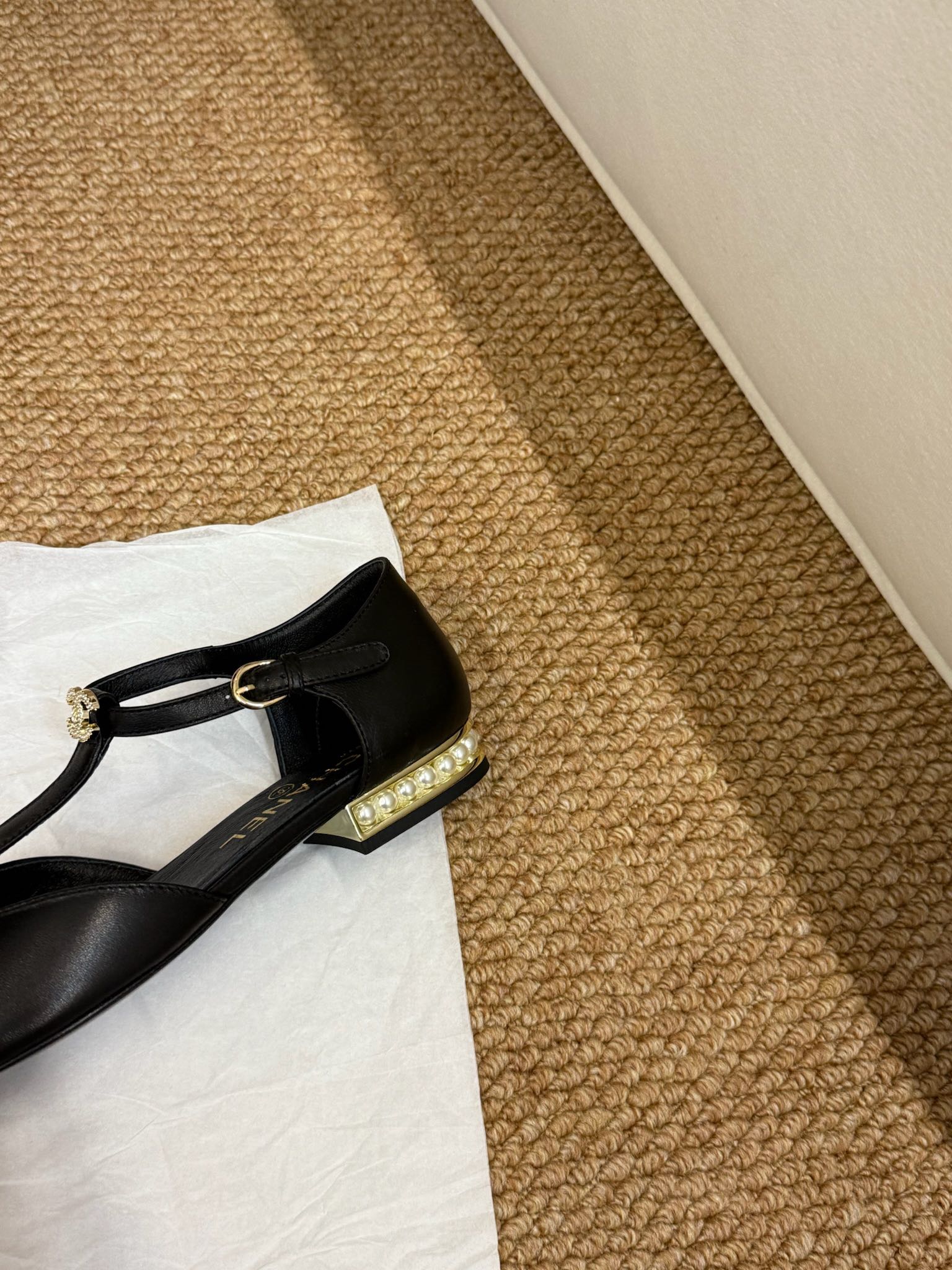 CC 26s Slingback Shoes In Black Calfskin And Suede Gold Hardware