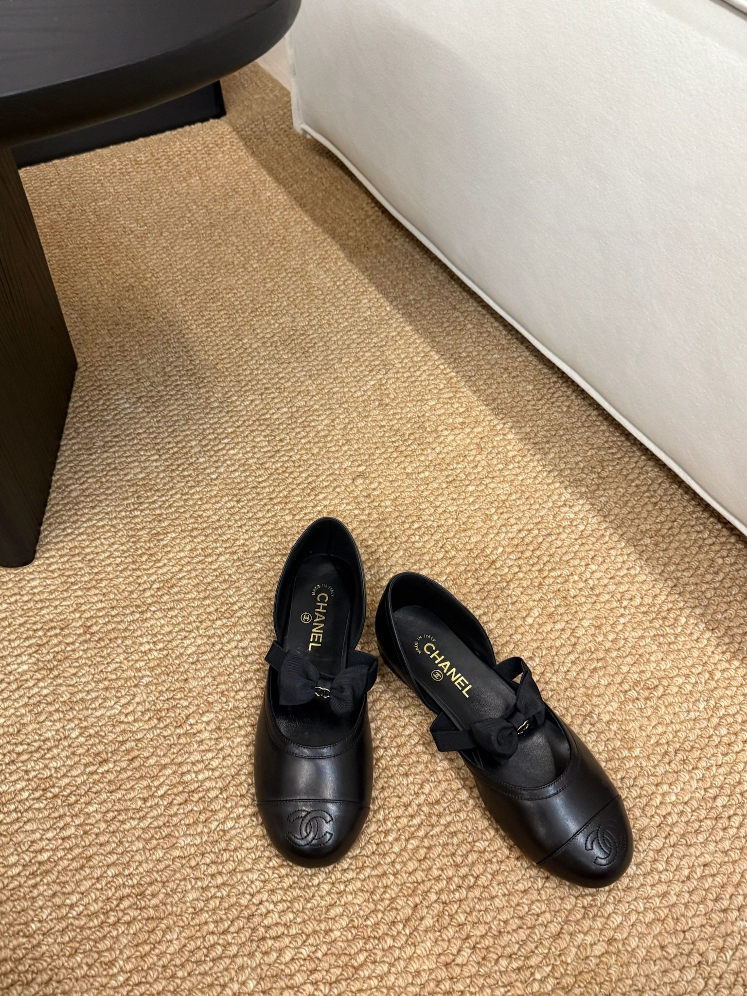CC 26s Mary Jane Slingback Flats In Black Calfskin Cap Toe Ribbon Strap