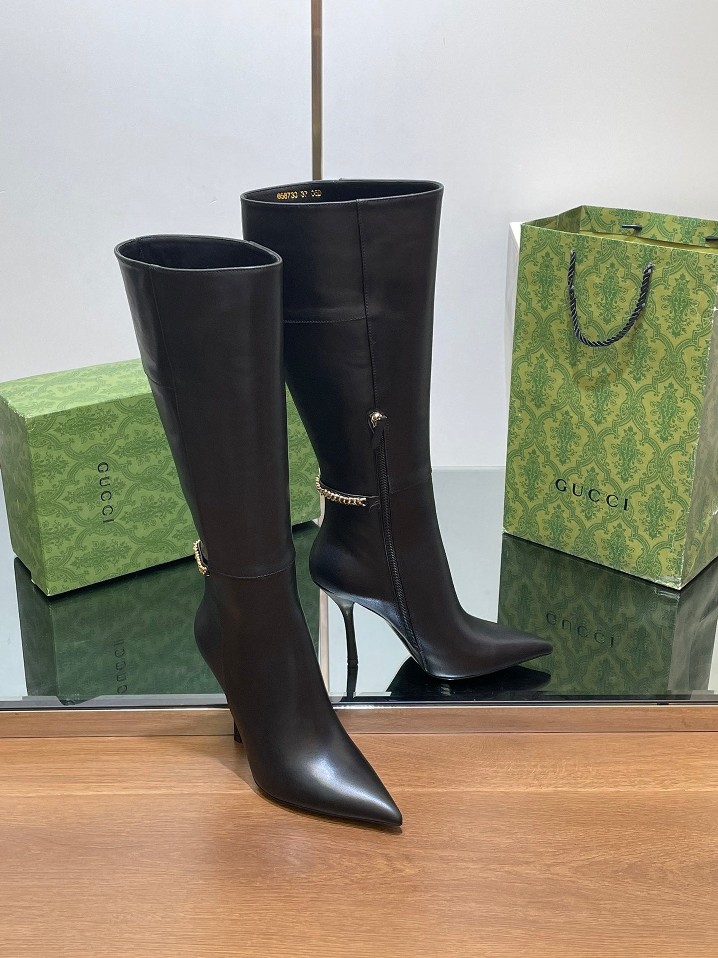 GG 26s Signoria Long Boot 10.5cm Black Cowhide 997216