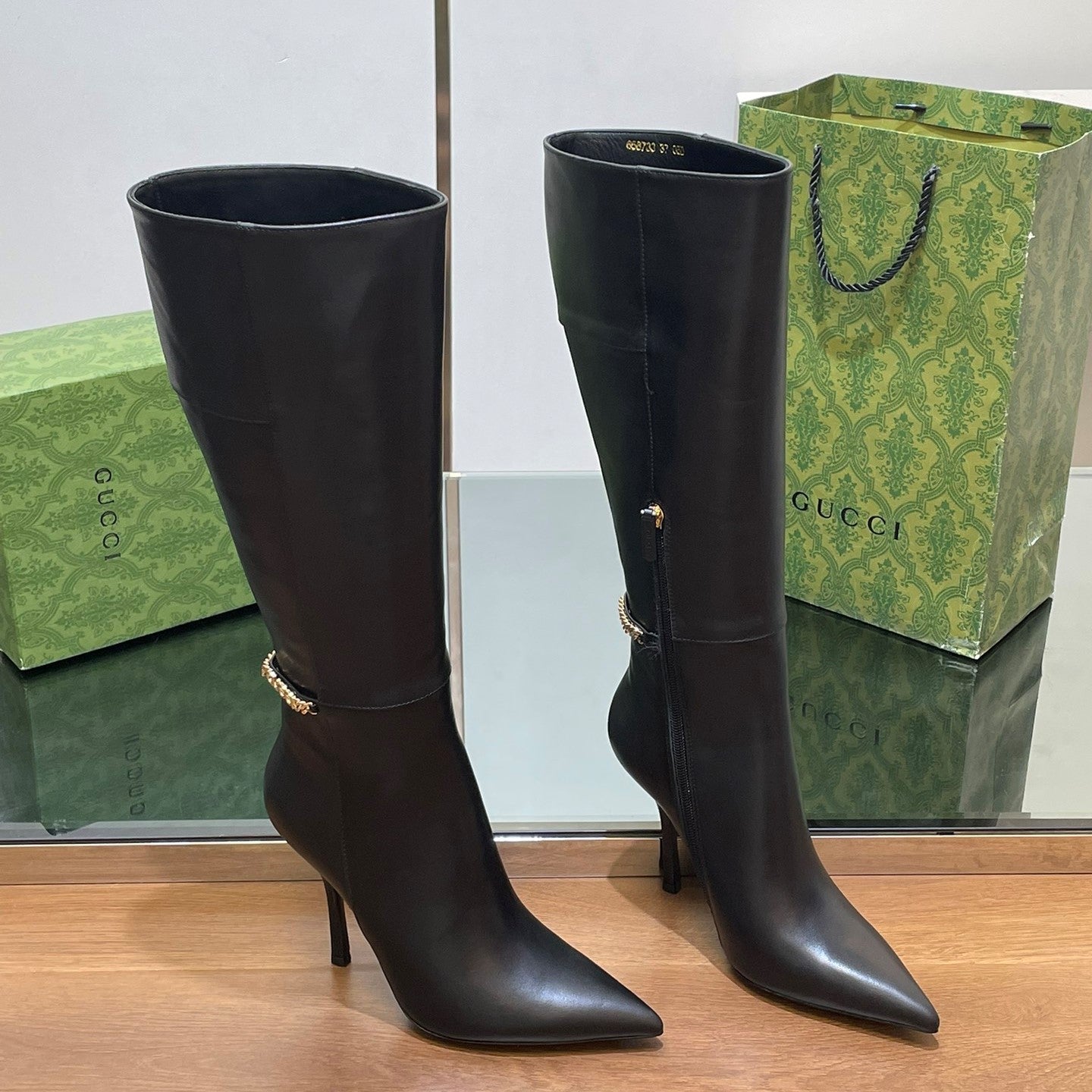 GG 26s Signoria Long Boot 10.5cm Black Cowhide 997216