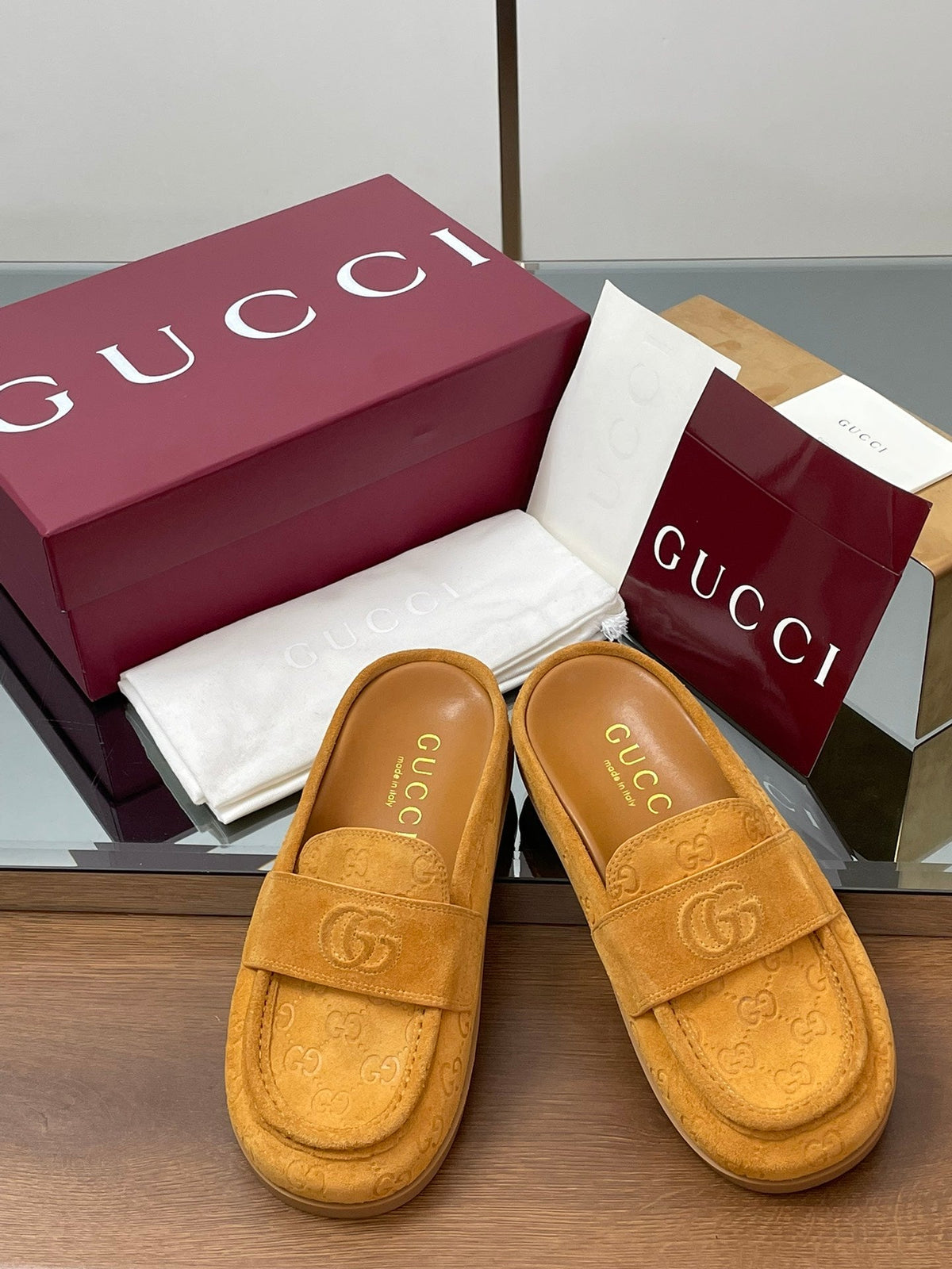Gucci 26s Celia Mules Mustard GG Suede 156839