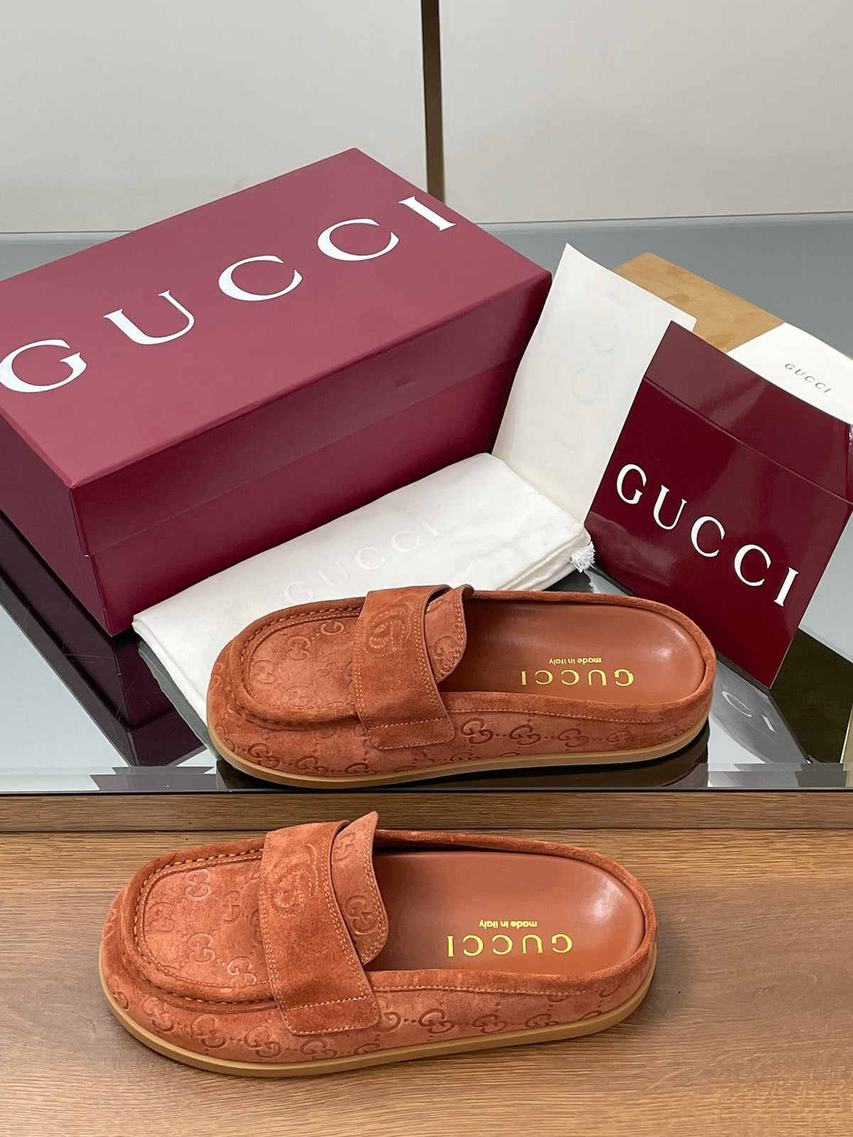 Gucci 26s Celia Mules Brick Red GG Suede 156841