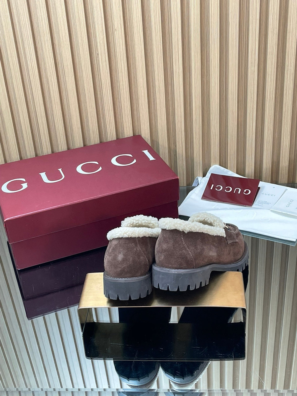 Gucci 26s Loafers Dark Brown Suede Shearling 156829