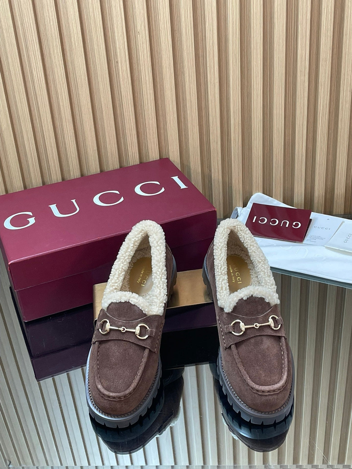 Gucci 26s Loafers Dark Brown Suede Shearling 156829