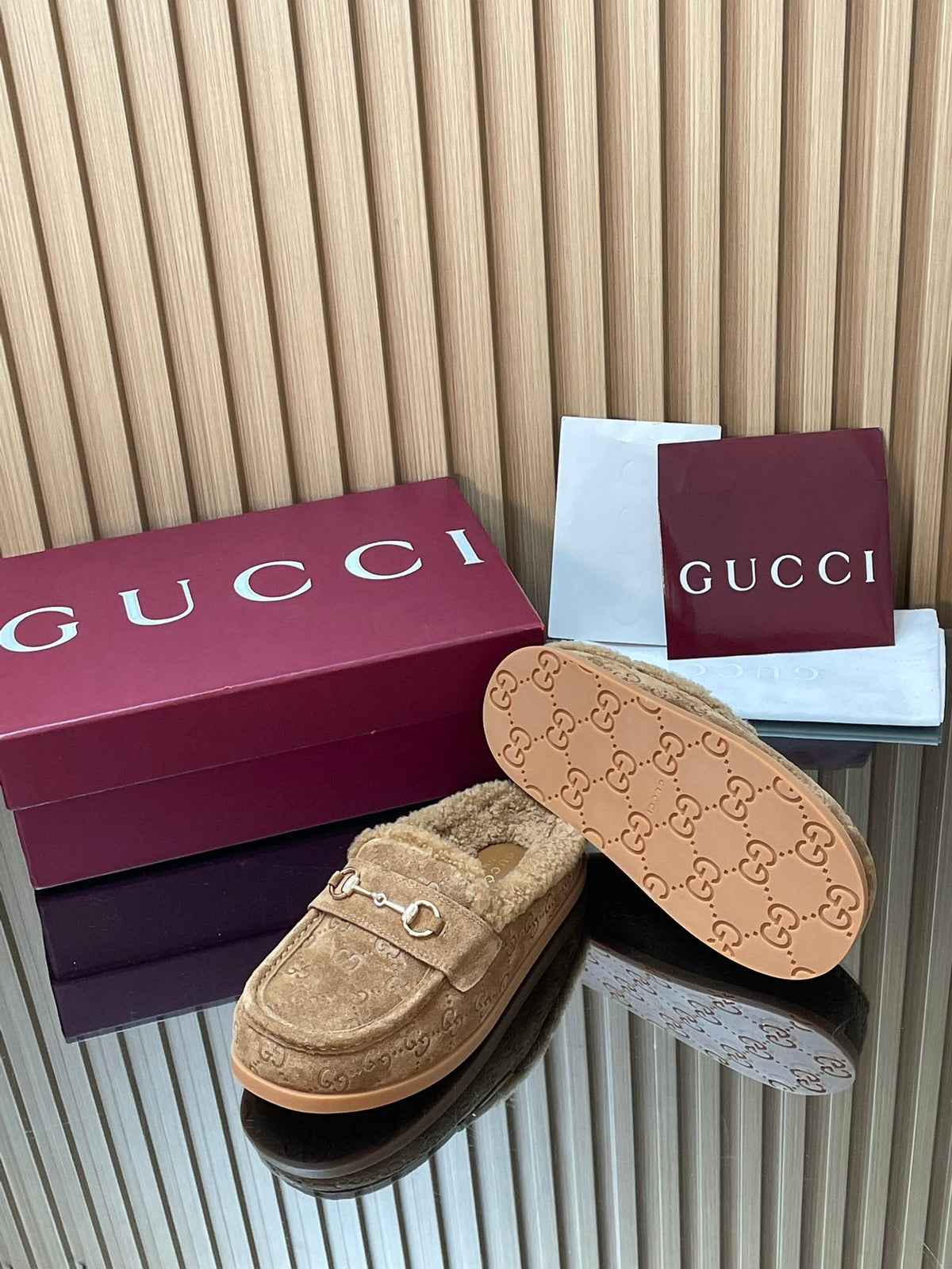Gucci 26s Celia Mules Camel GG Suede Shearling 156836