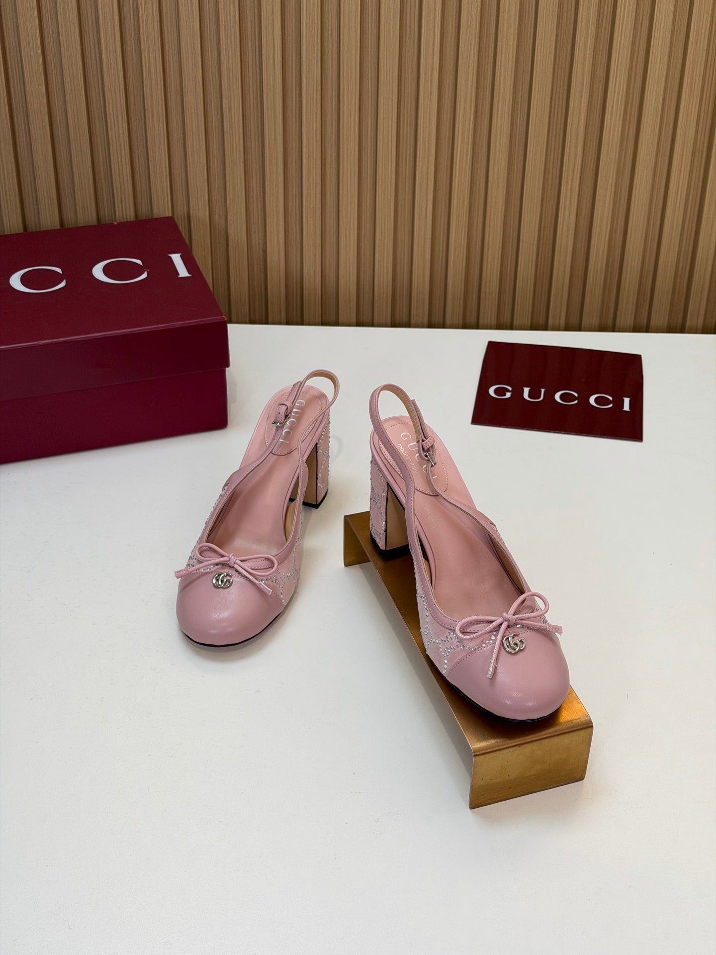 GG 26s Embellished Slingback Pumps Pink Velvet 997164