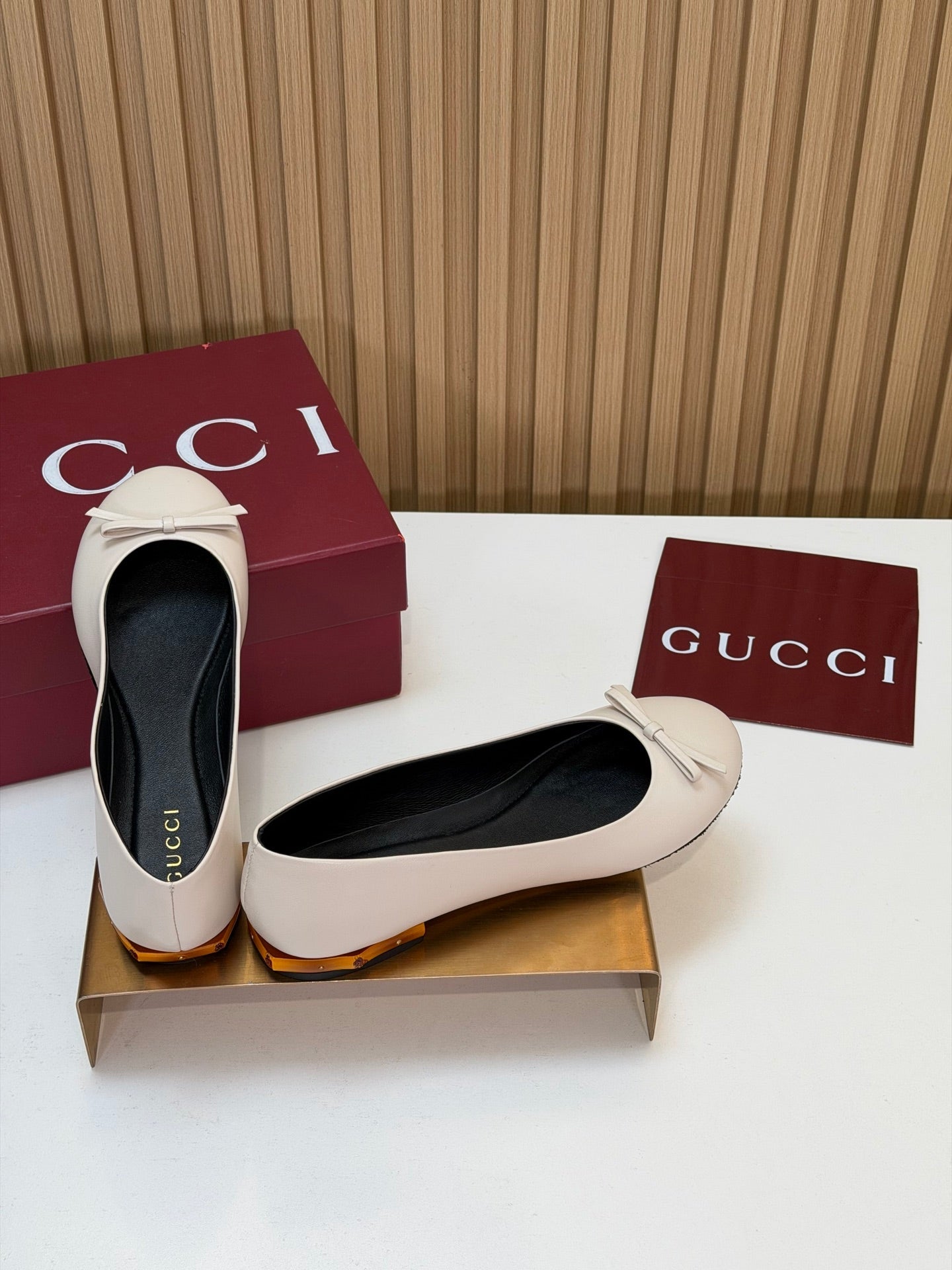 GG 26s Ballerina With Bamboo Flats Cream Sheepskin 997173