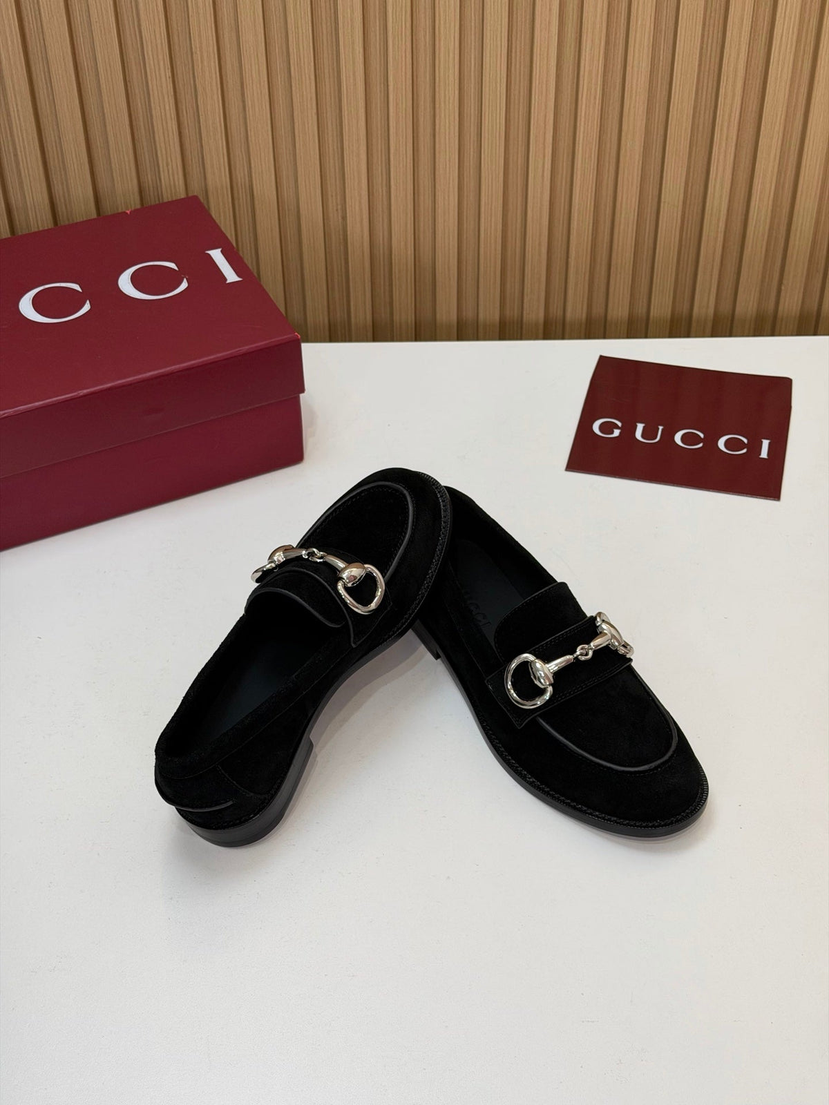 Gucci 26s Loafers Black Suede Leather 156823