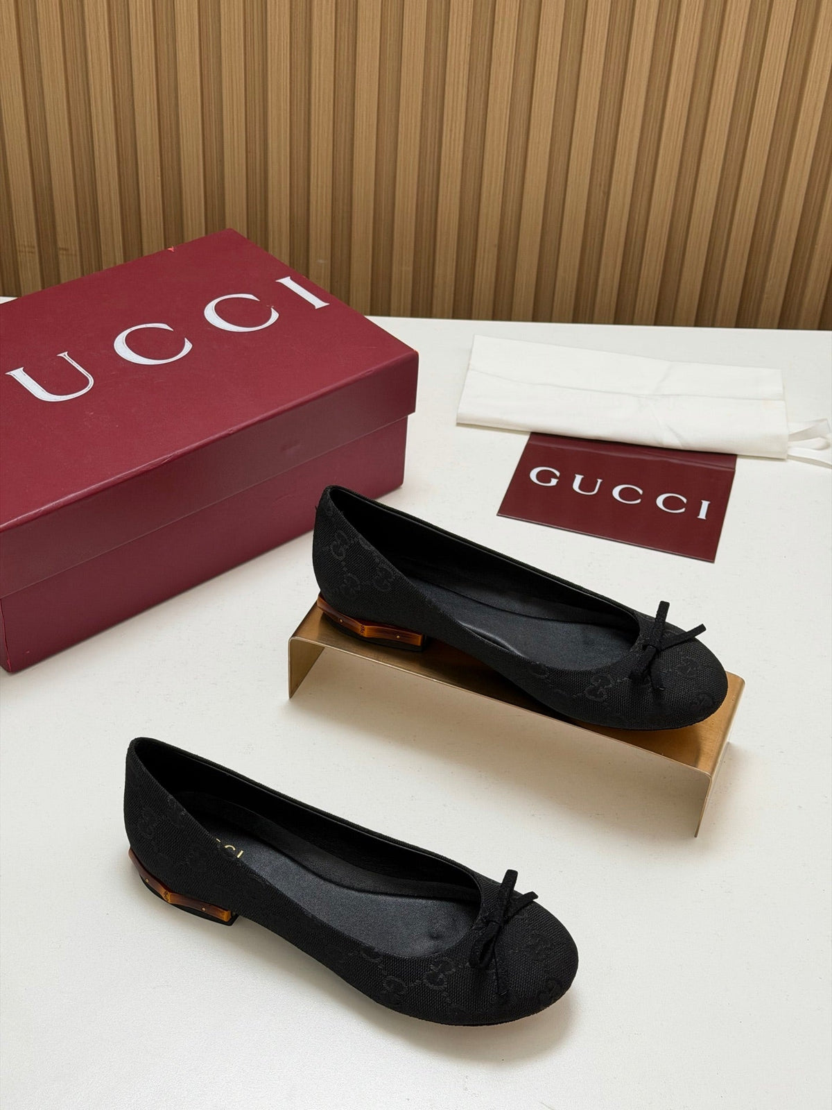 Gucci 26s Crystal Ballerina With Bamboo Flats Black GG Canvas 156871