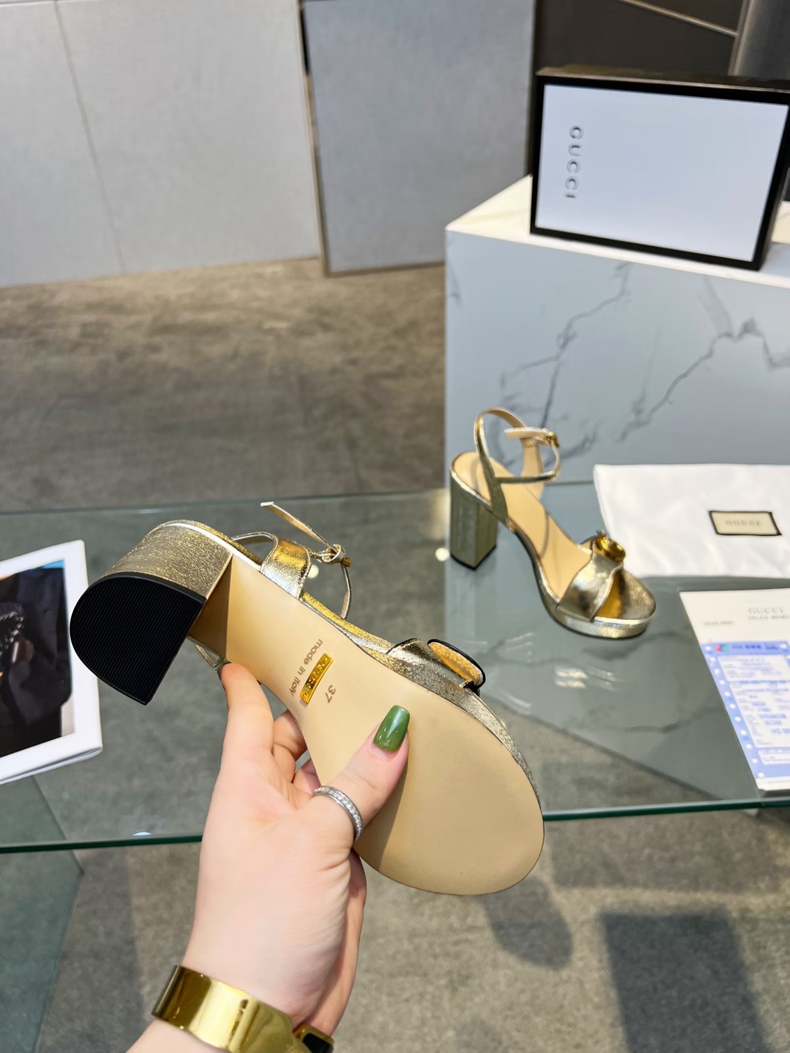 GG 26s Marmont Sandals 10cm Sandals Light Gold Metalic Leather 926708