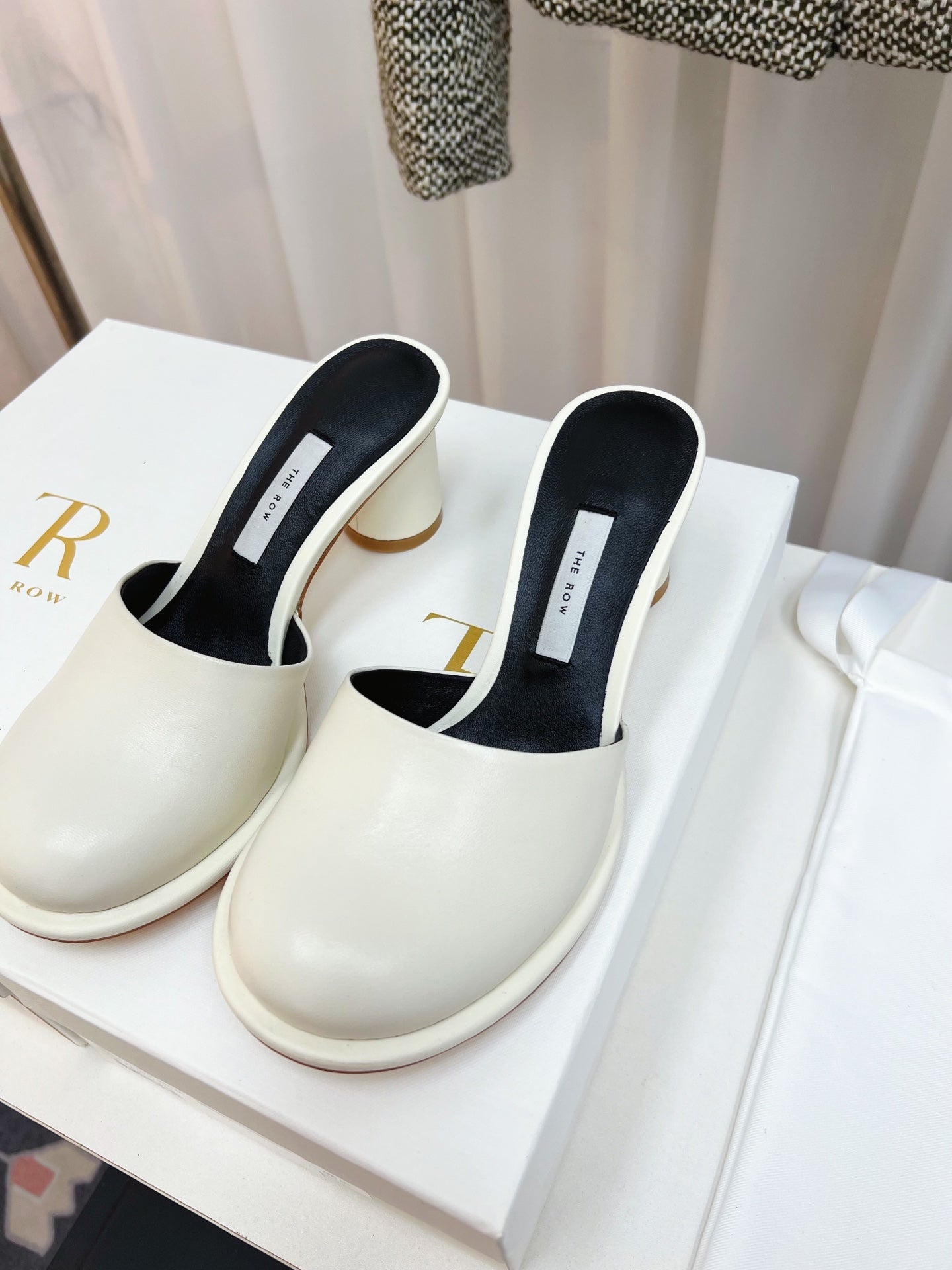 The Row Mules 50mm White Black Sheepskin 324740
