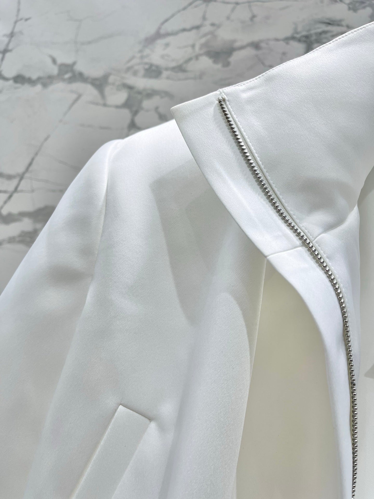 Balmain 26s Padded Shoulder Acetate Short Jacket White Polyester 408621
