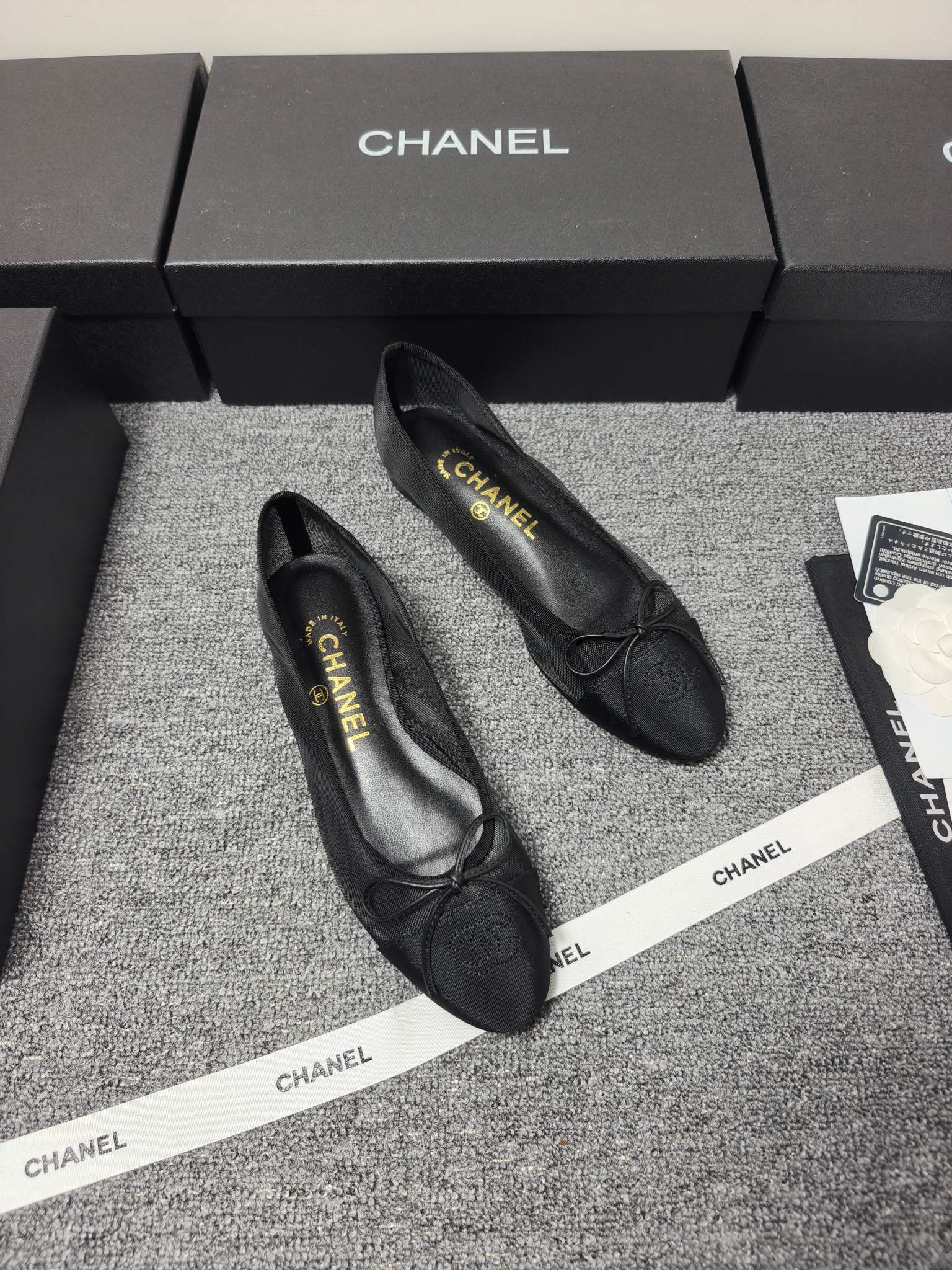 CC 26s Ballet Flat Black Mesh Fabric Sheepskin 681982