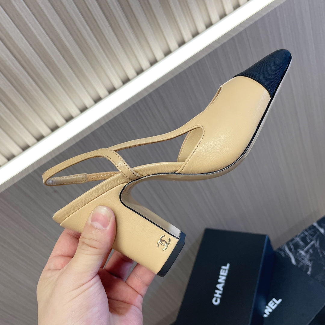 CC 26s Slingbacks 9.5cm Heels Beige Black Leather Patent Canvas 108831