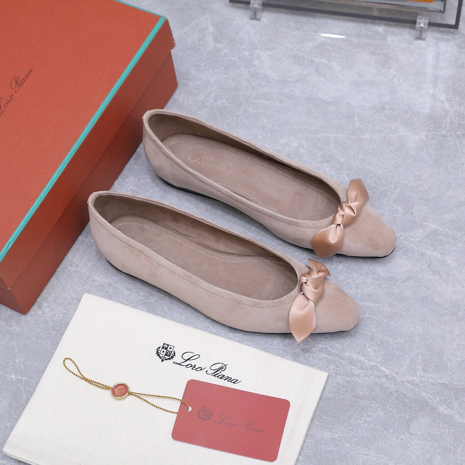 LP 26s Primula Ballet Flat Light Taupe Suede 864936