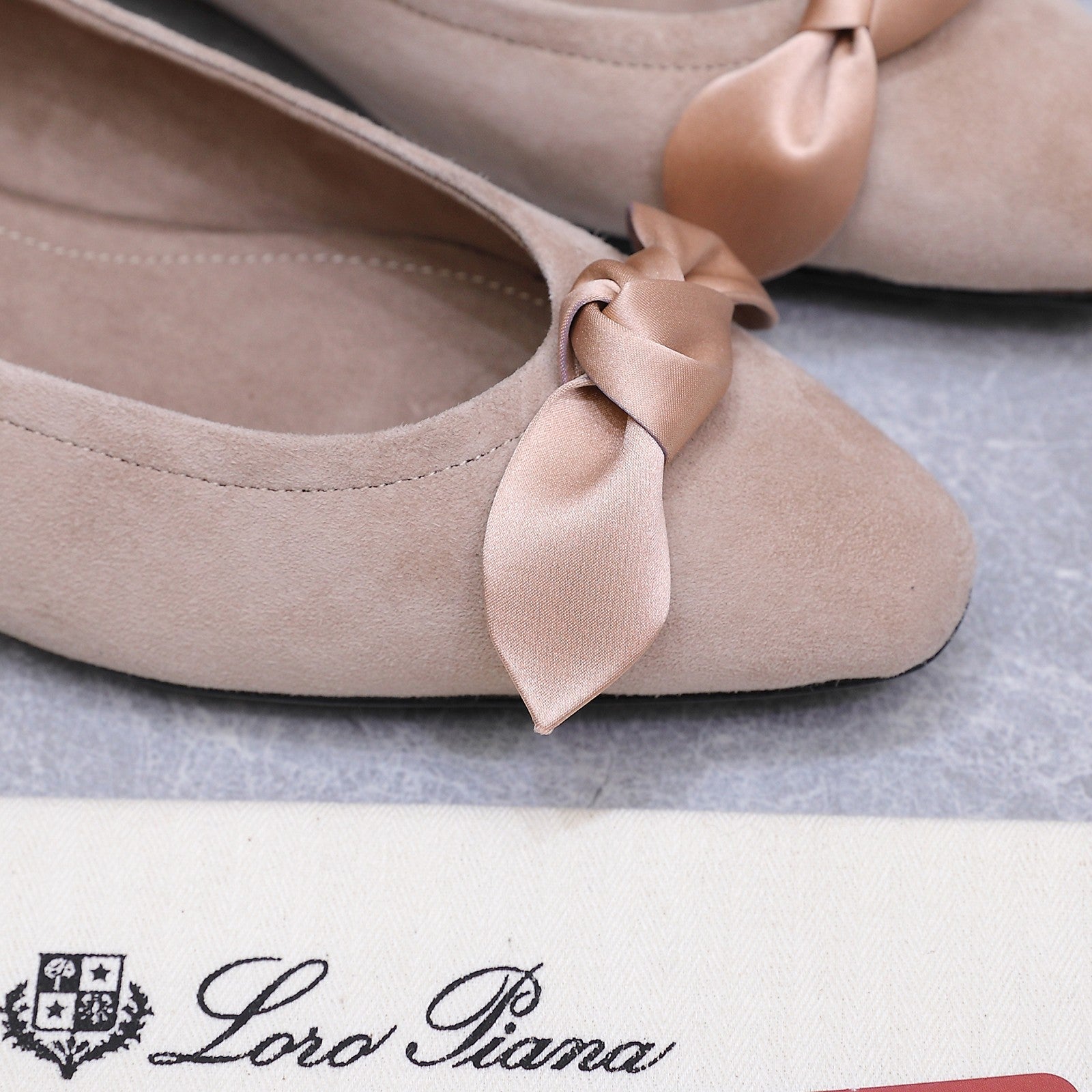 LP 26s Primula Ballet Flat Light Taupe Suede 864936