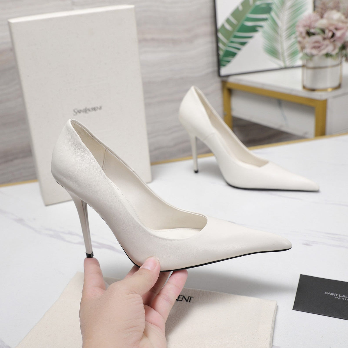 YSL 26s Zoe Pumps White White Leather 125850