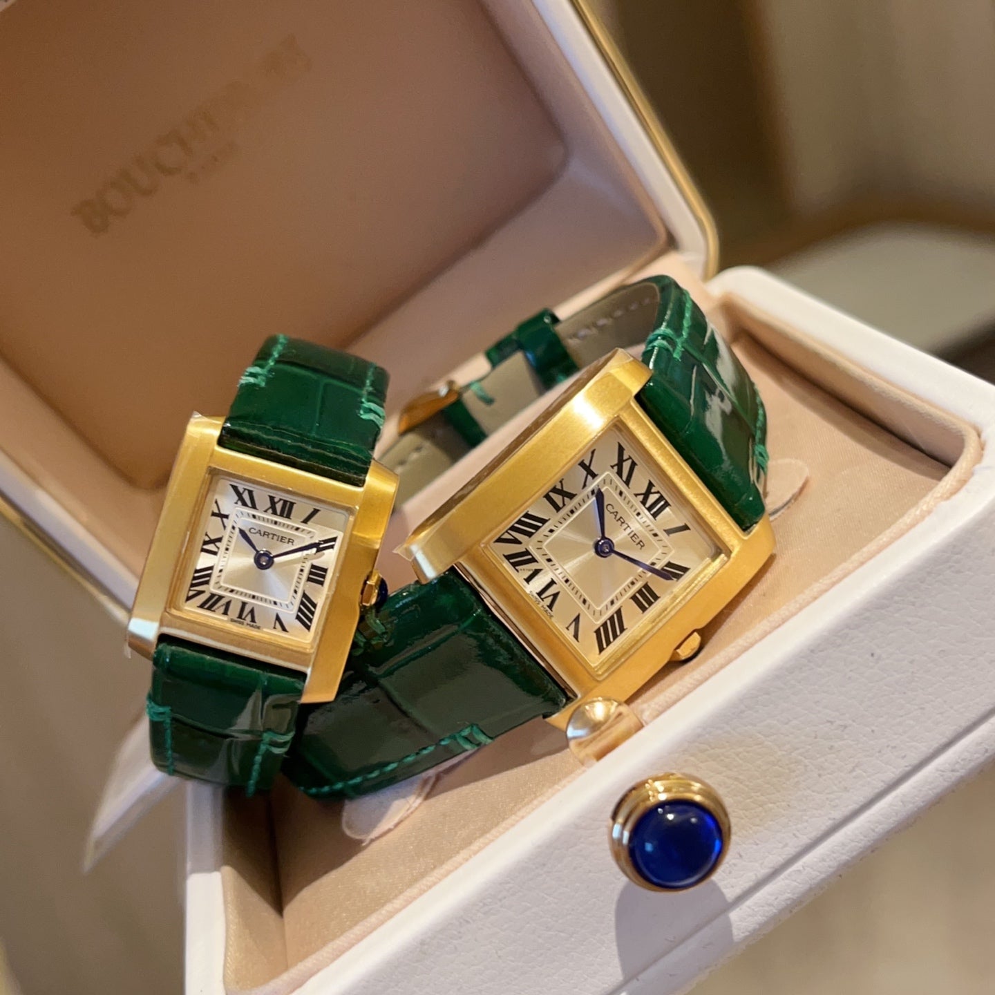 Cartier Tank Francaise 21.2mm & 27mm Gold Leather