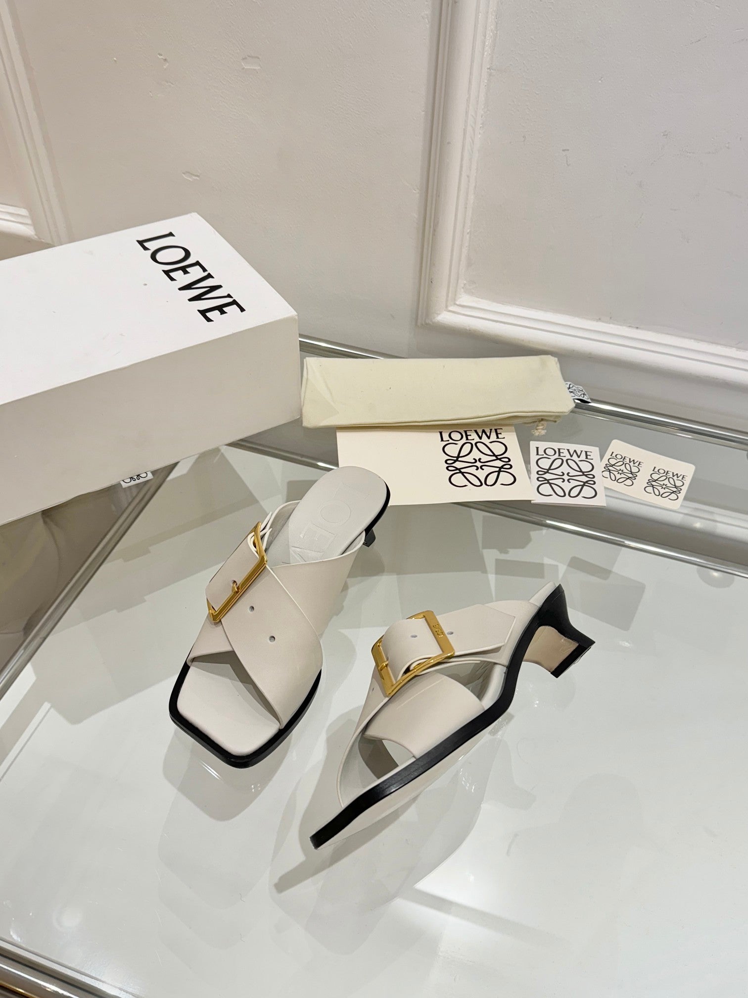 Loewe Petal Buckle Sandals Light Grey Leather 881321