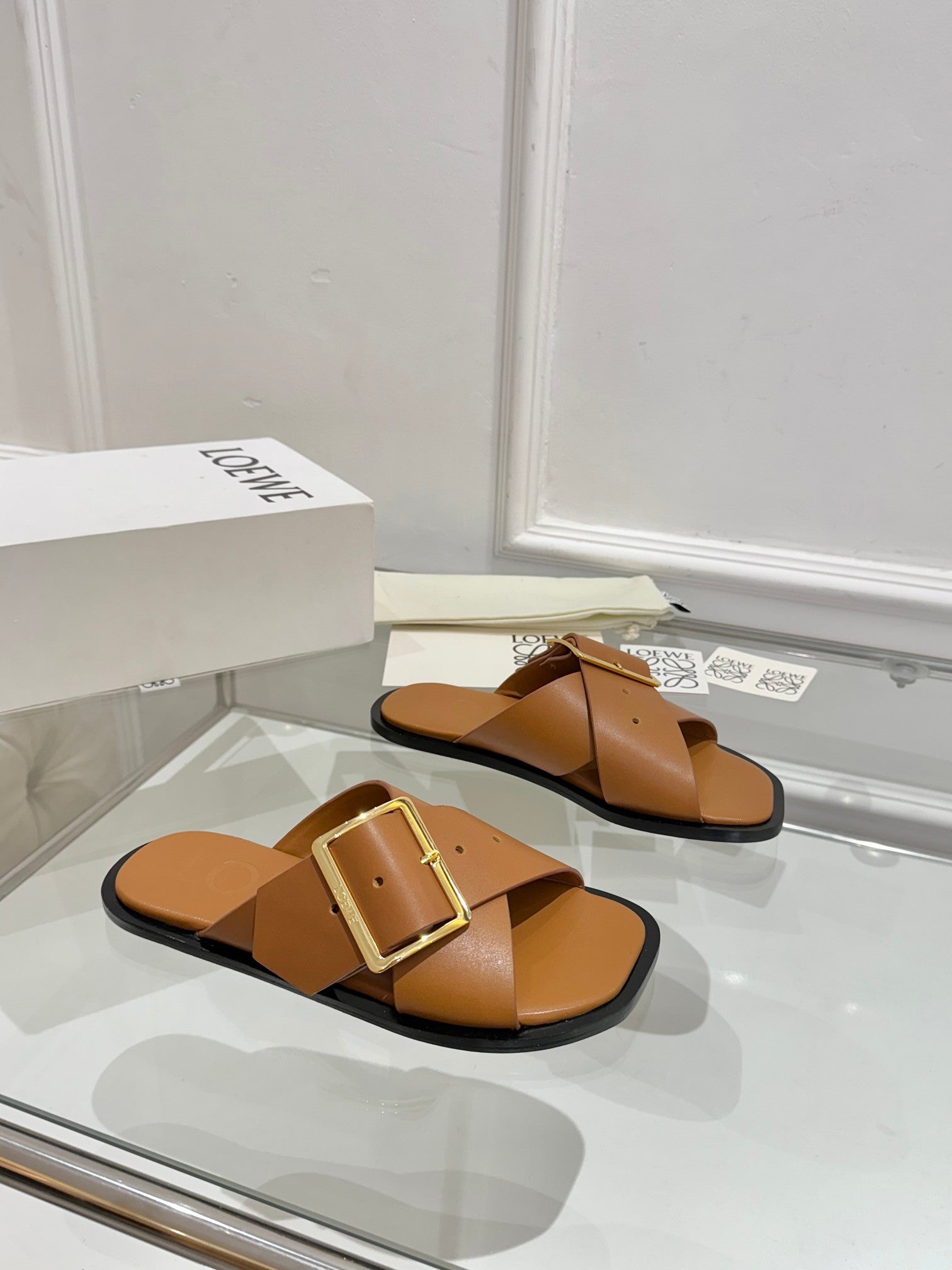 Loewe Petal Buckle Slide Tan Brown Leather 881319