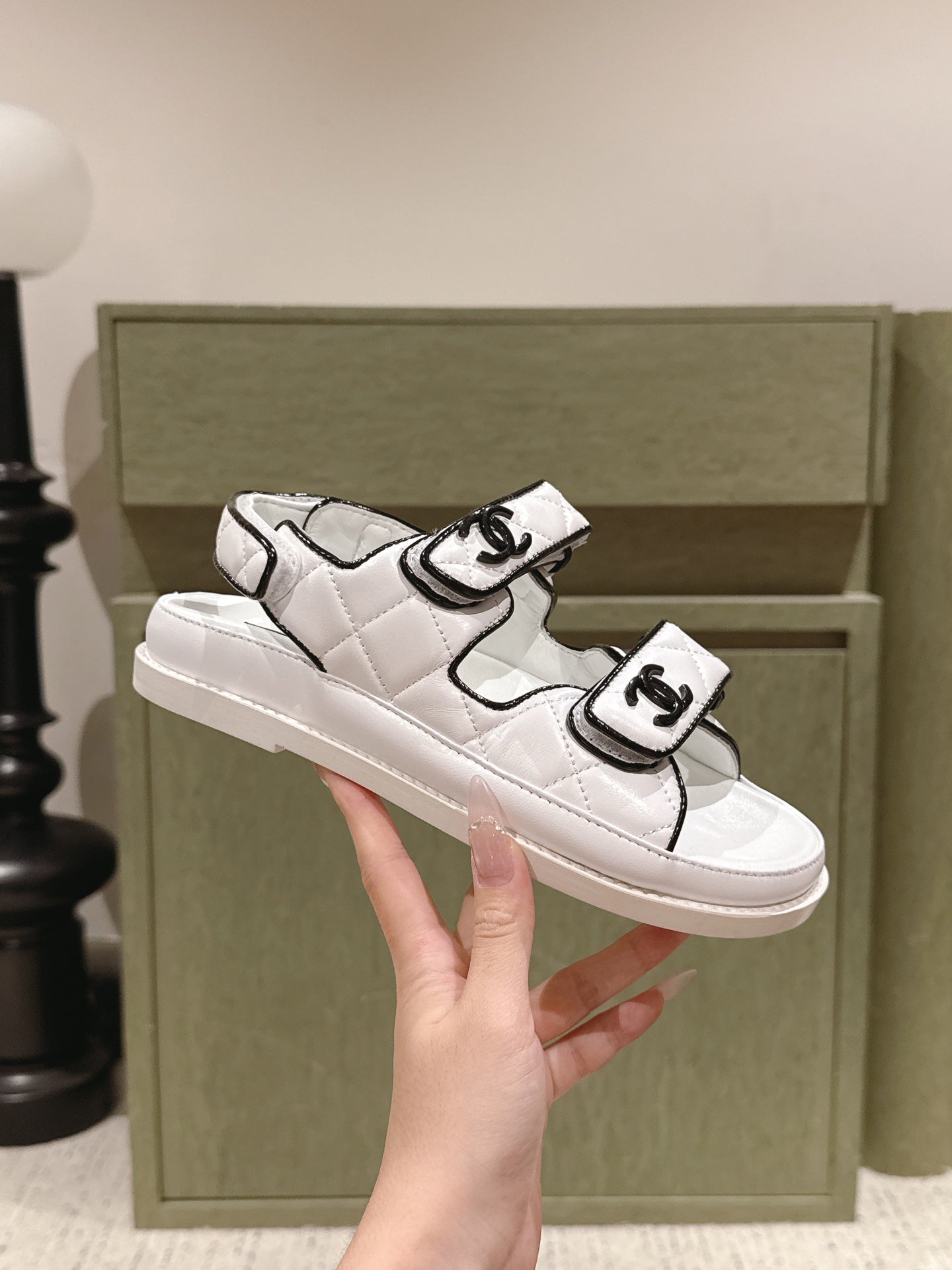 CC 26s Dad Sandal White Black Lambskin 762924