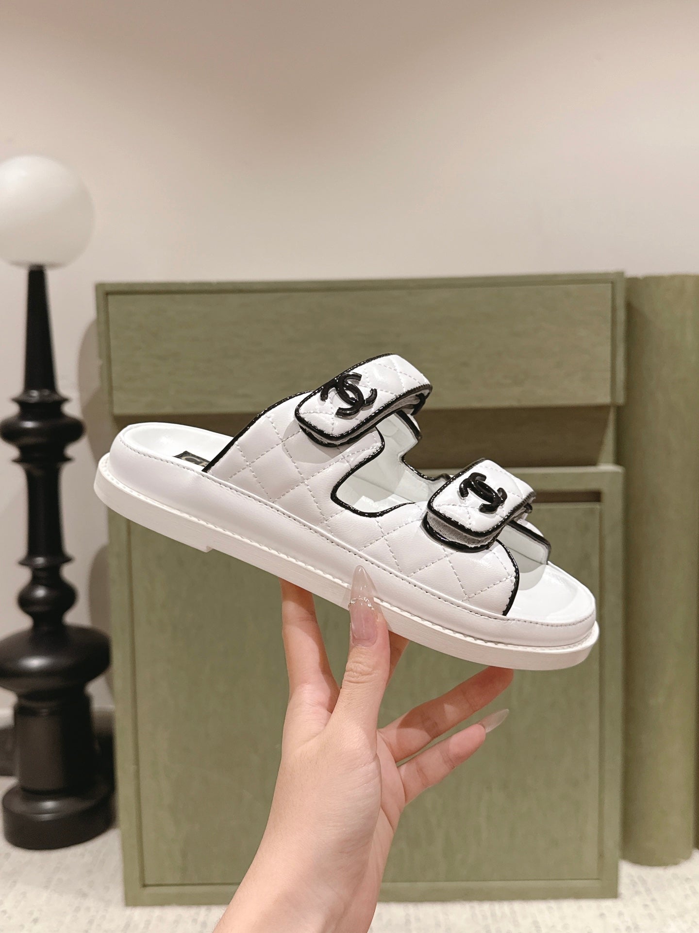 CC 26s Dad Sandal Mule White Black Lambskin 762926