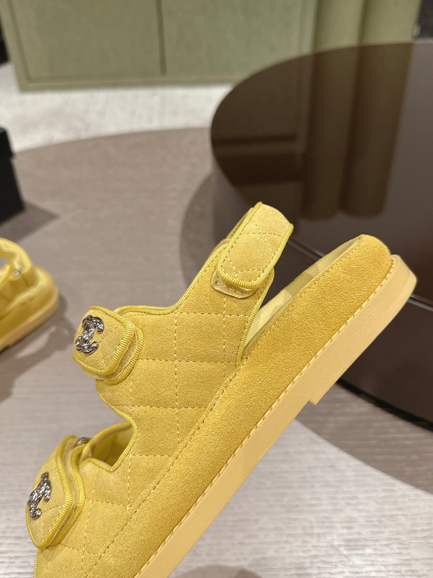 CC 26s Dad Sandal Light Yellow Suede 762930