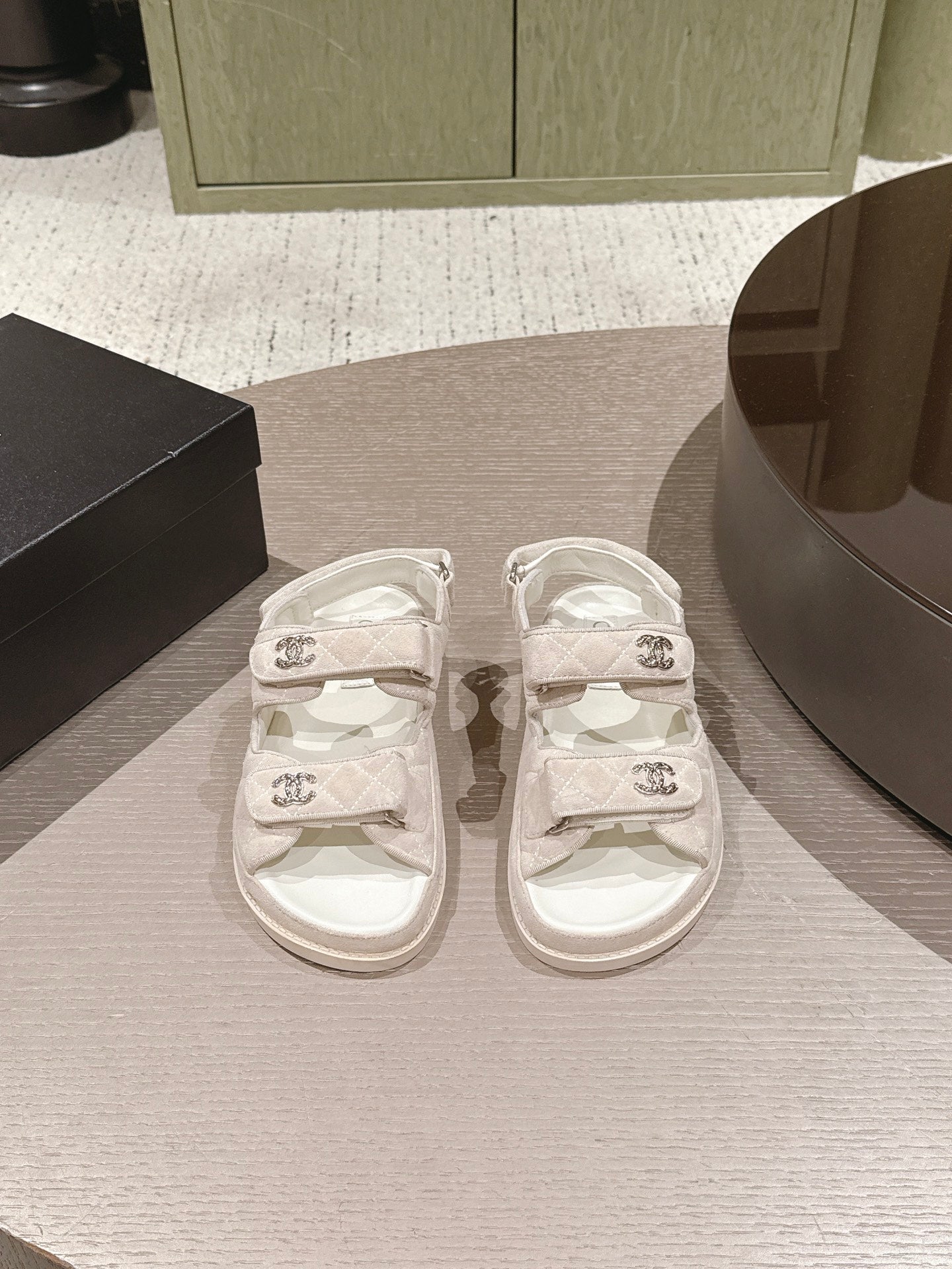 CC 26s Dad Sandal Beige Cream Suede 762931