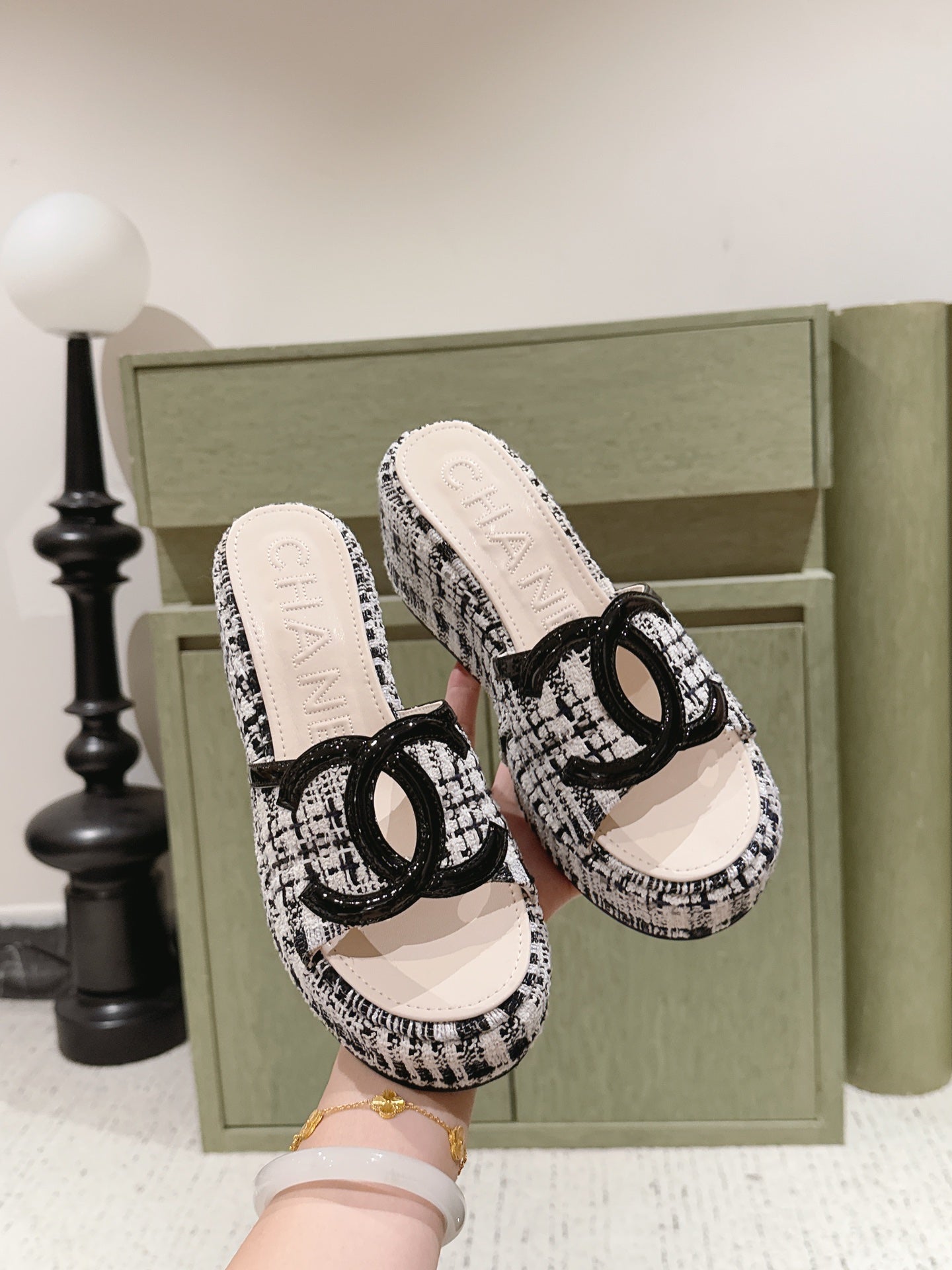CC 26s Platform Mules Black White Lambskin Fabric 916993
