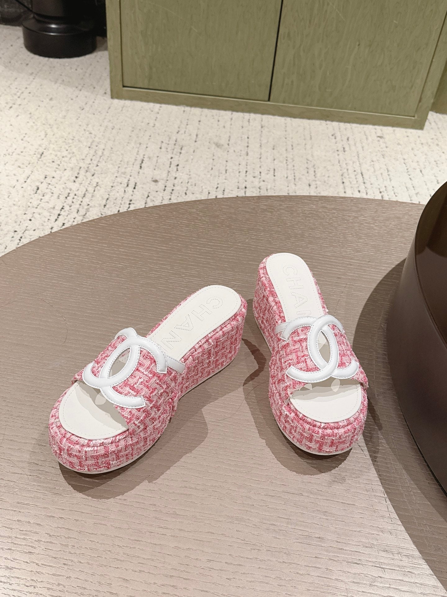 CC 26s Platform Mules Pink Lambskin Fabric 916997