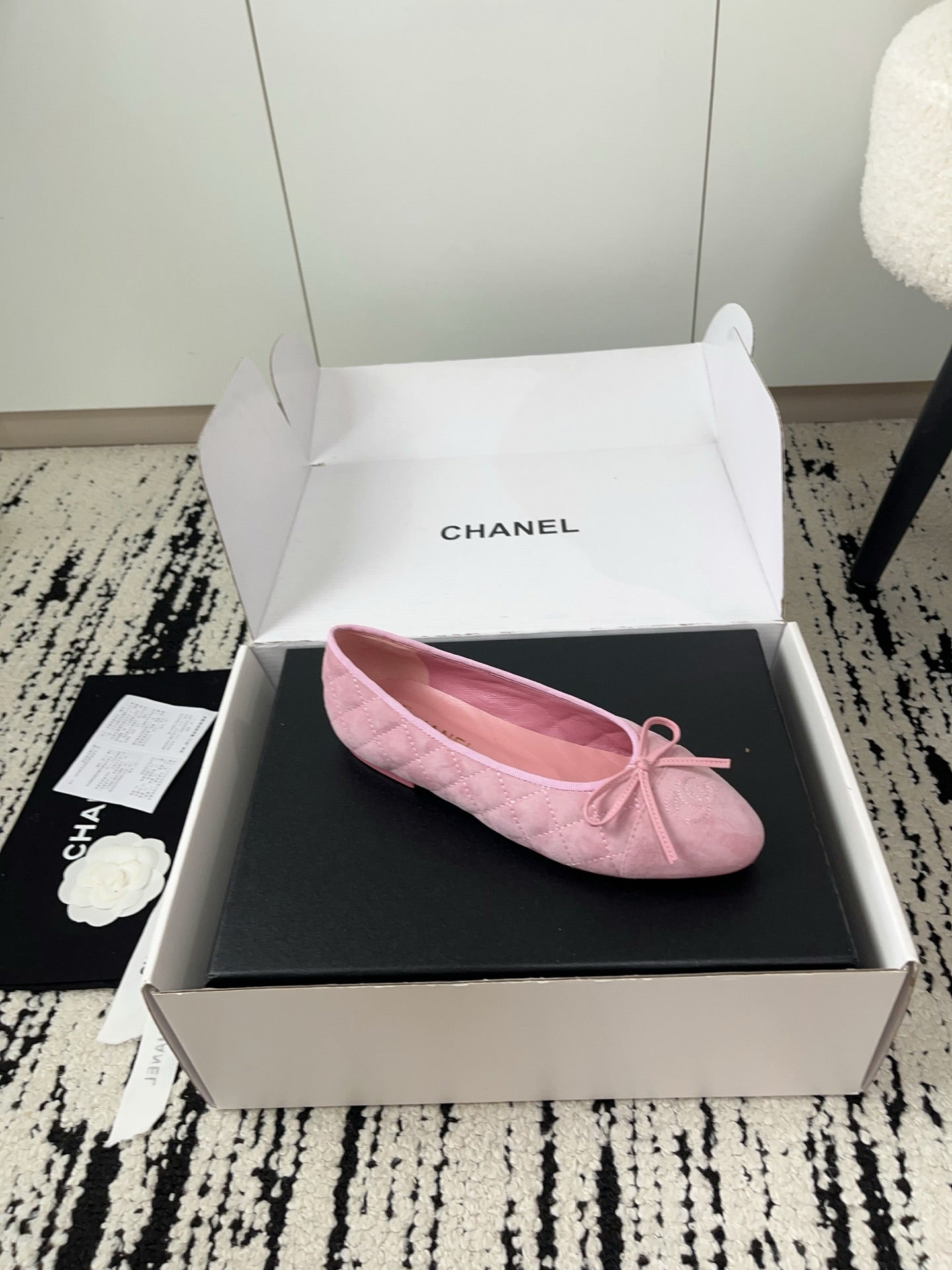CC 26A Ballet Flat Light Pink Quited Suede 900739