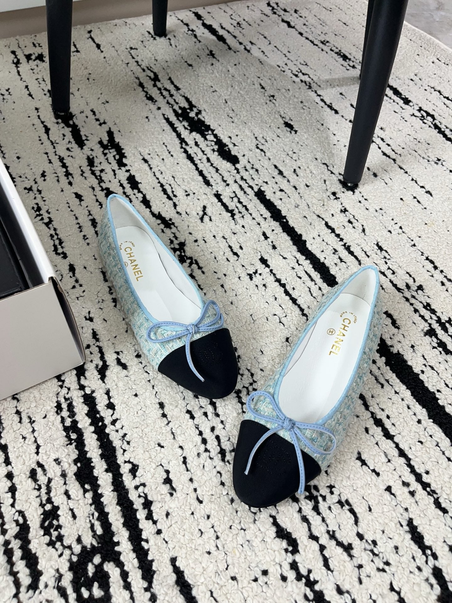 CC 26A Ballet Flat Black Blue Leather Tweed 900744