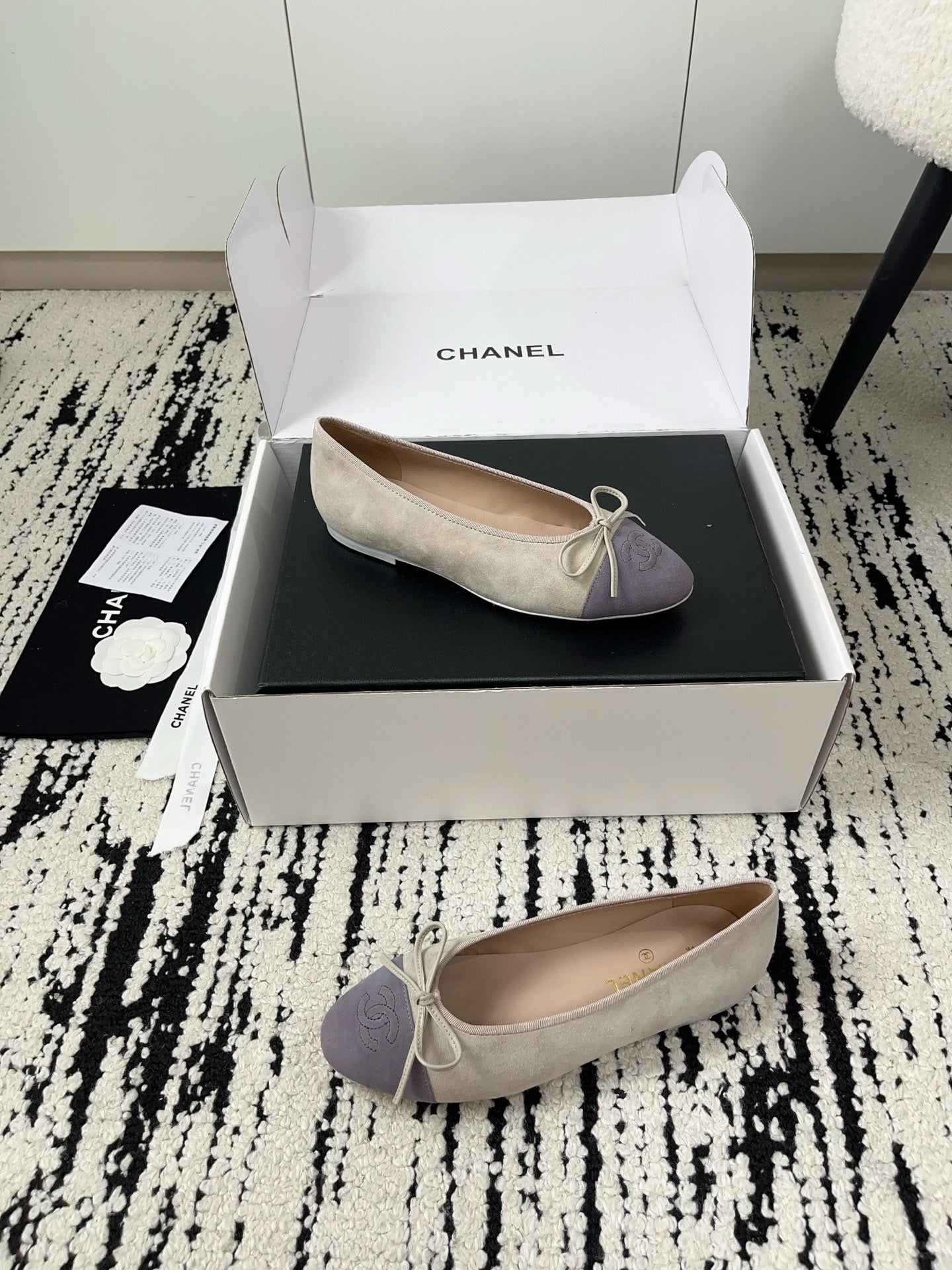 CC 26A Ballet Flat Taupe Purple Suede 900745