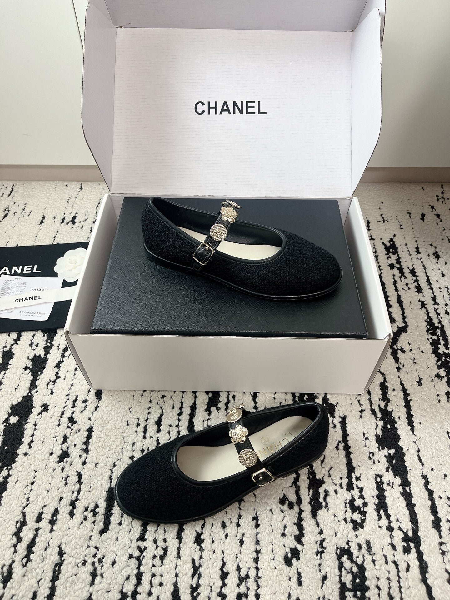 CC 26A Mary Jane Strap Black Suede 900762