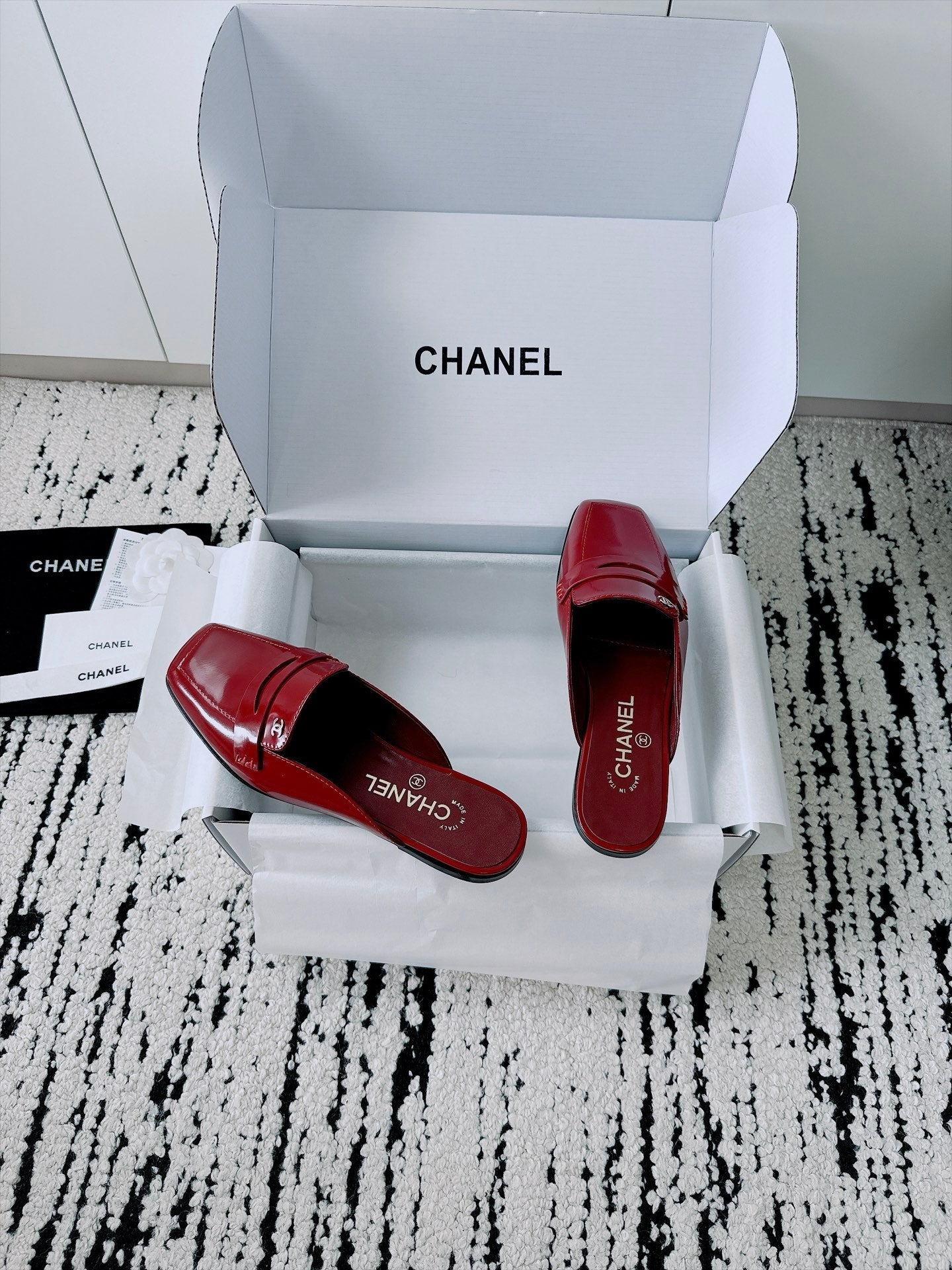CC AW26 Mocassins Mule Red Shiny Leather 942470