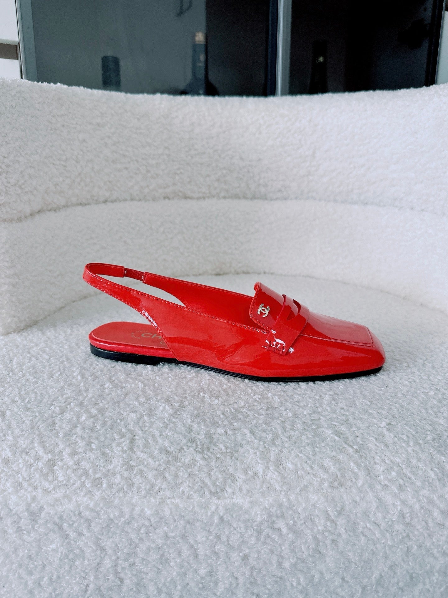 CC AW26 Mocassins Slingback Loafers Bright Red Shiny Leather 942467