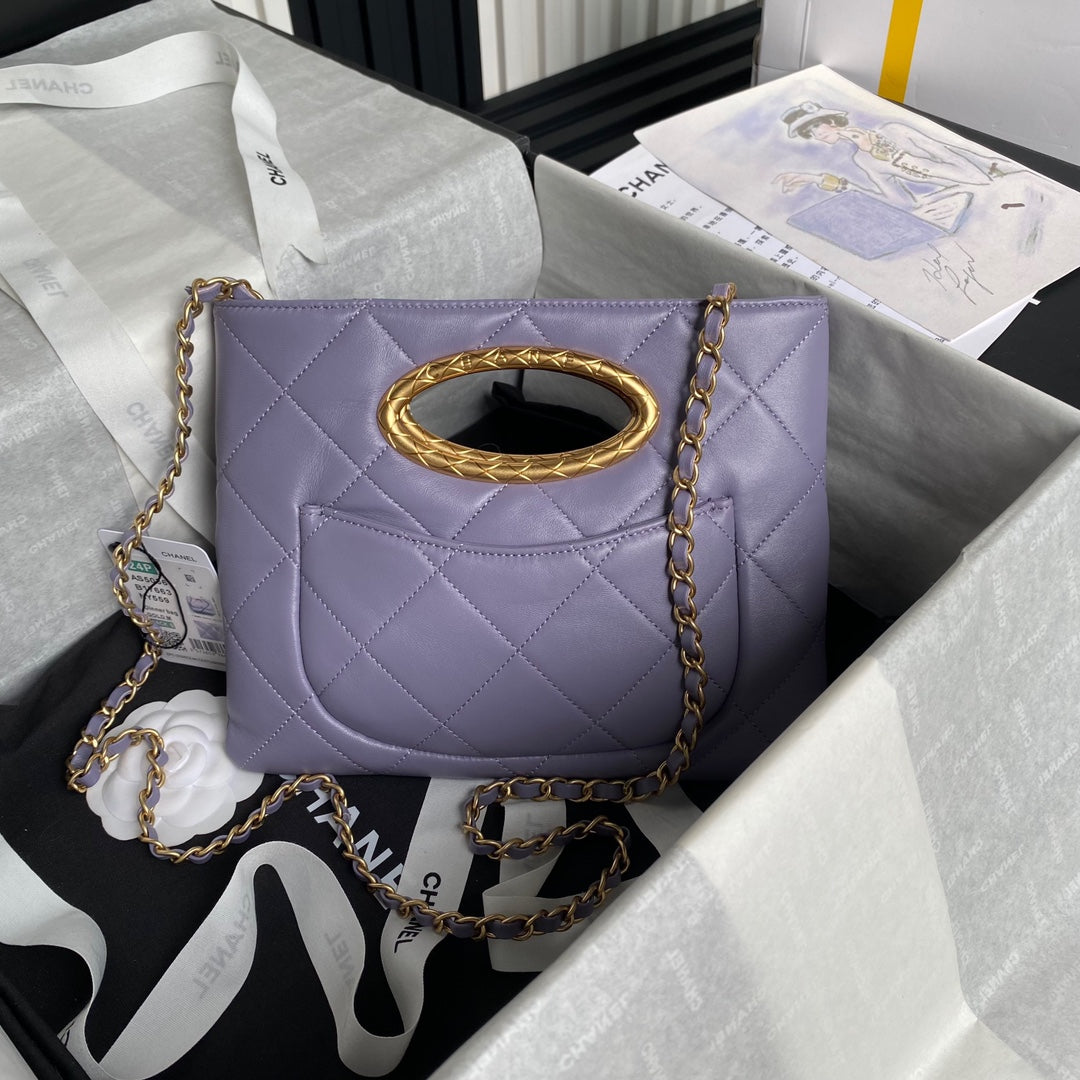 CC 24b Cluth 25cm Violet Lambskin